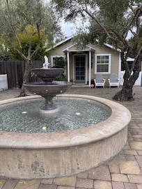 Charming, comfortable, private, just perfect