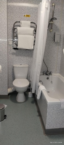 Bathroom circa 1940