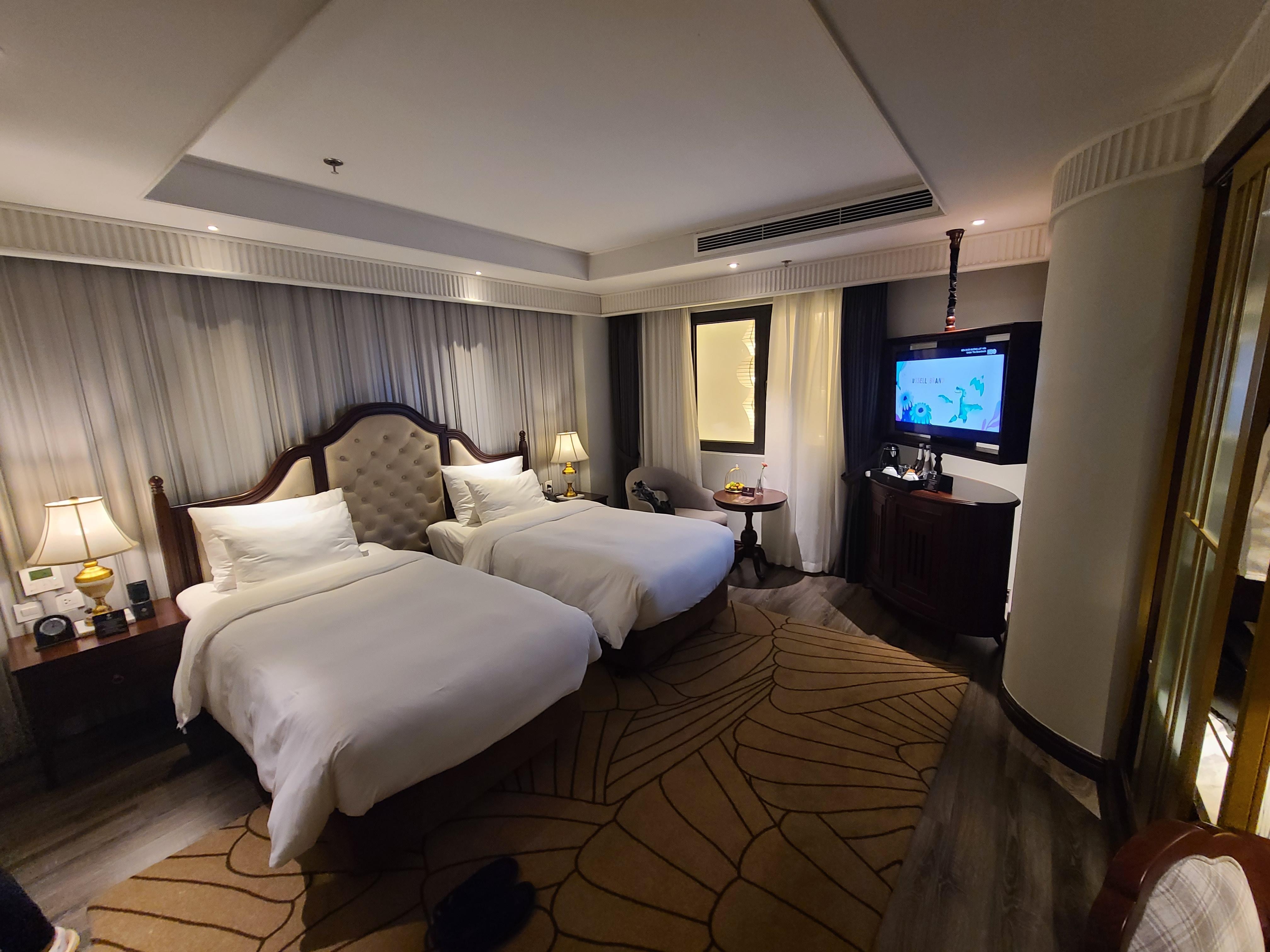 窓の無い部屋でしたが調度品も品が良く、清潔で快適でした