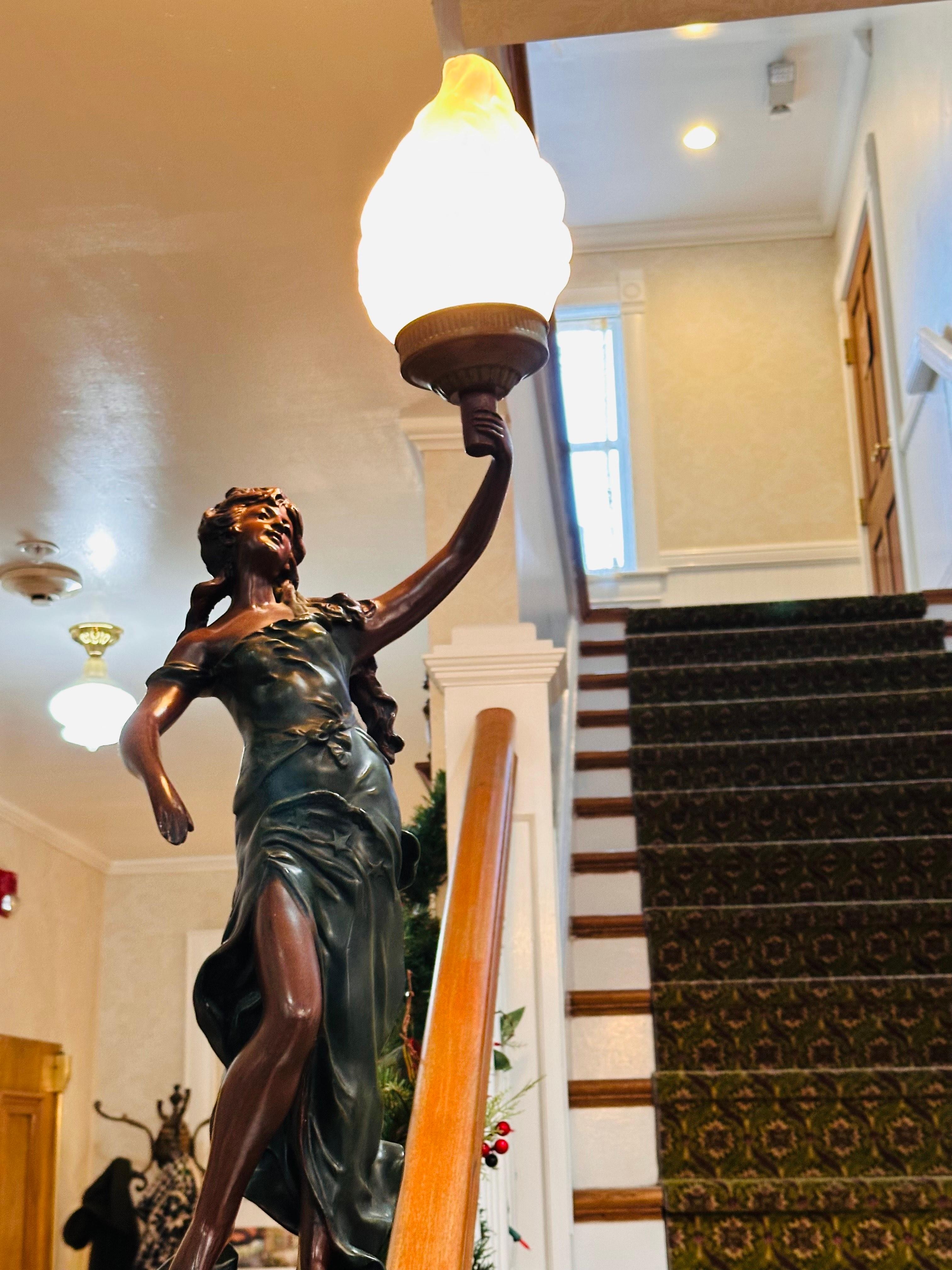 We enjoyed looking at all of the historical photos and memorabilia displays. It felt very much like a step back in time - in all the good ways.