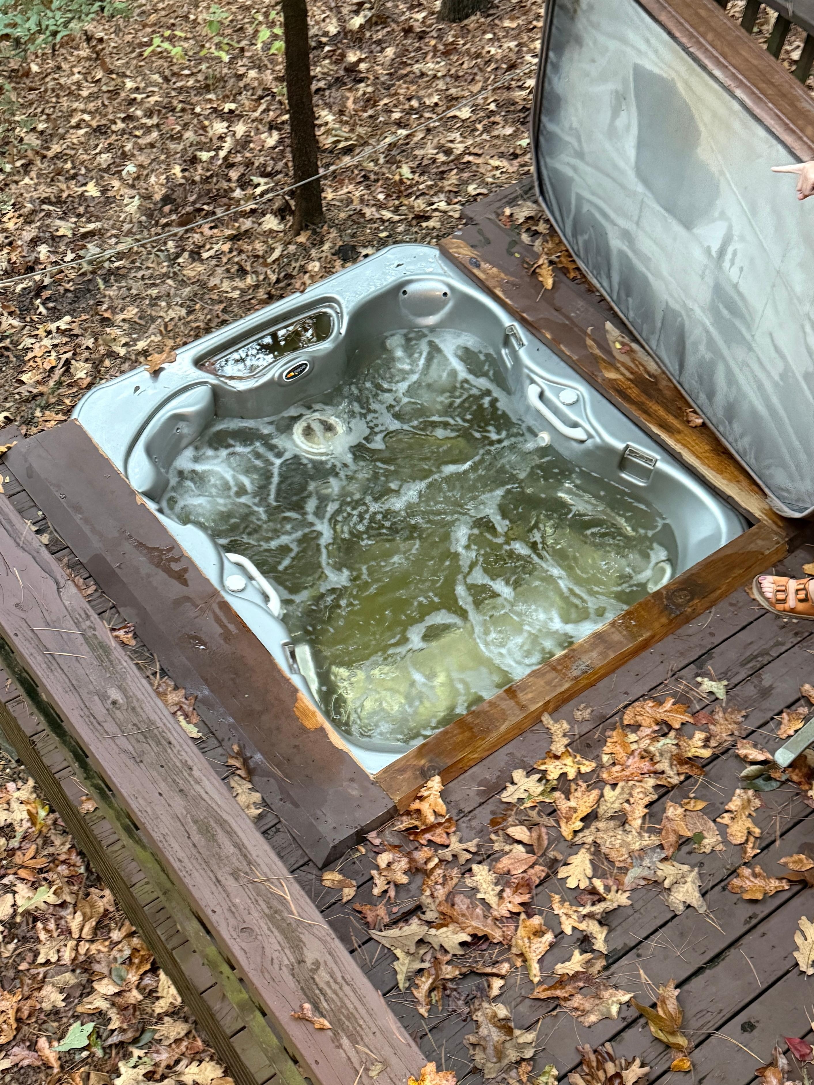 We elected not to use the yellow hot tub