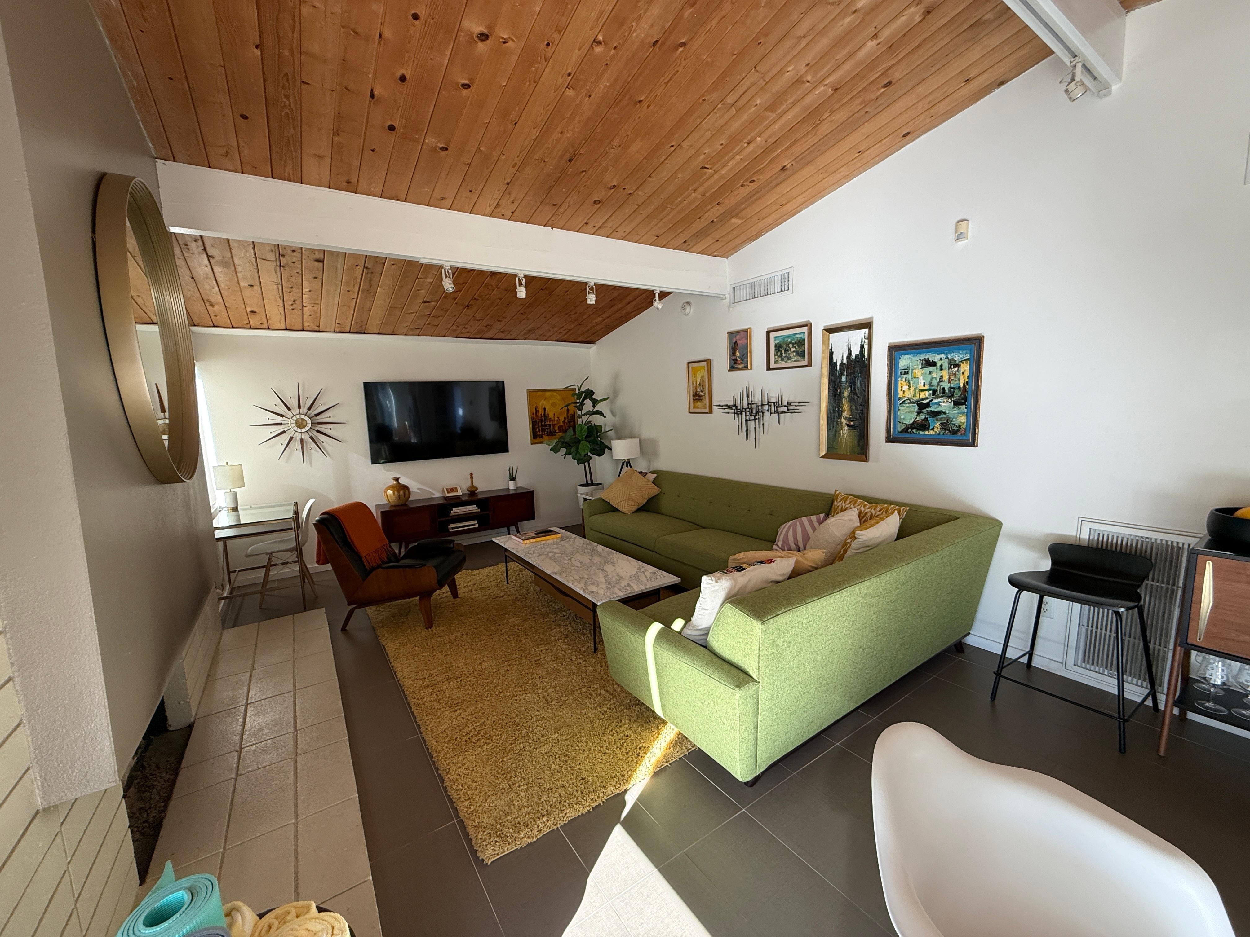 What a lovely living room!