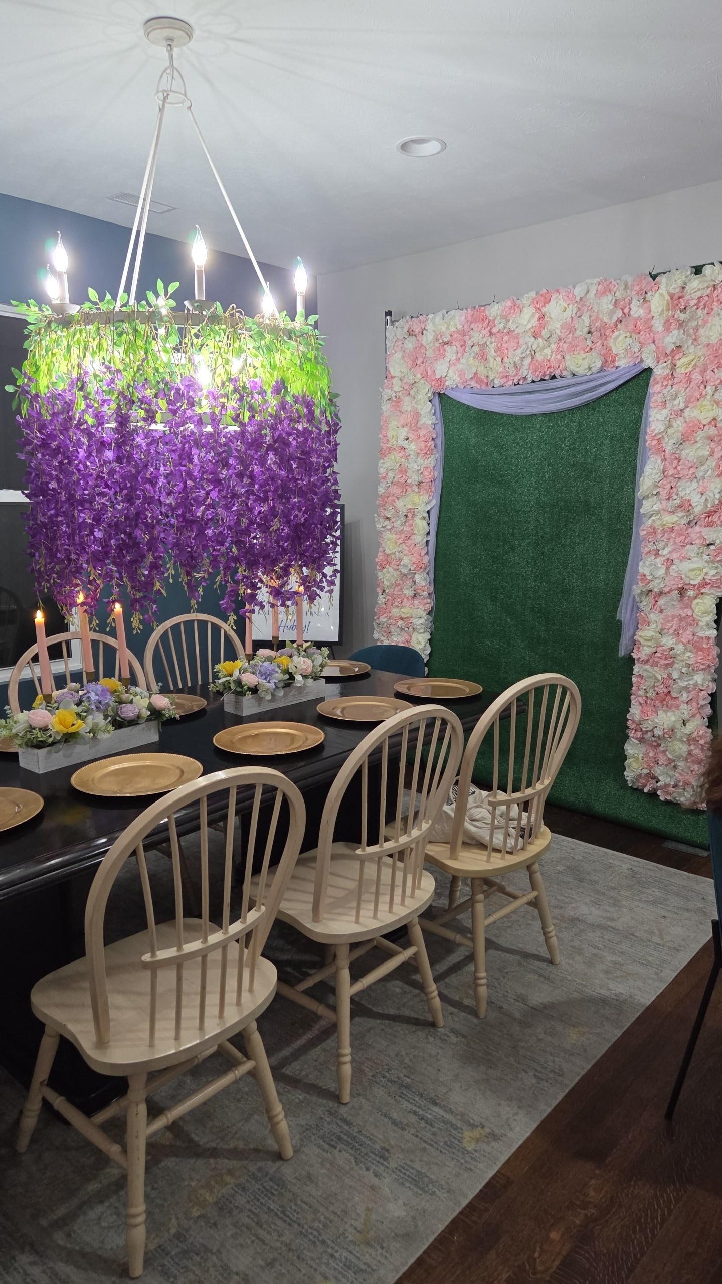 Dining room is very spacious