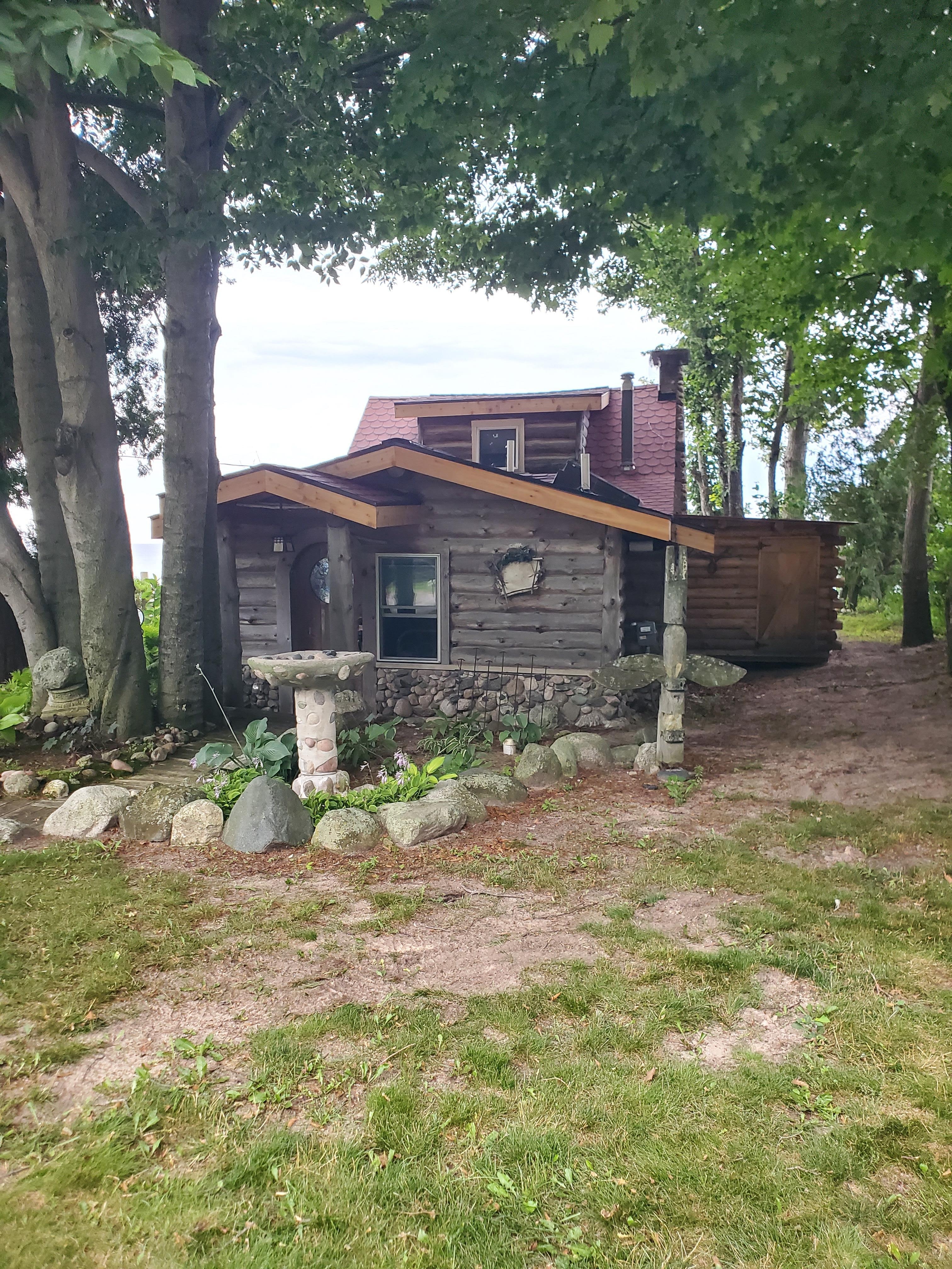 Road side front of the cabin