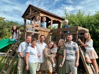 Great setting for a family photob