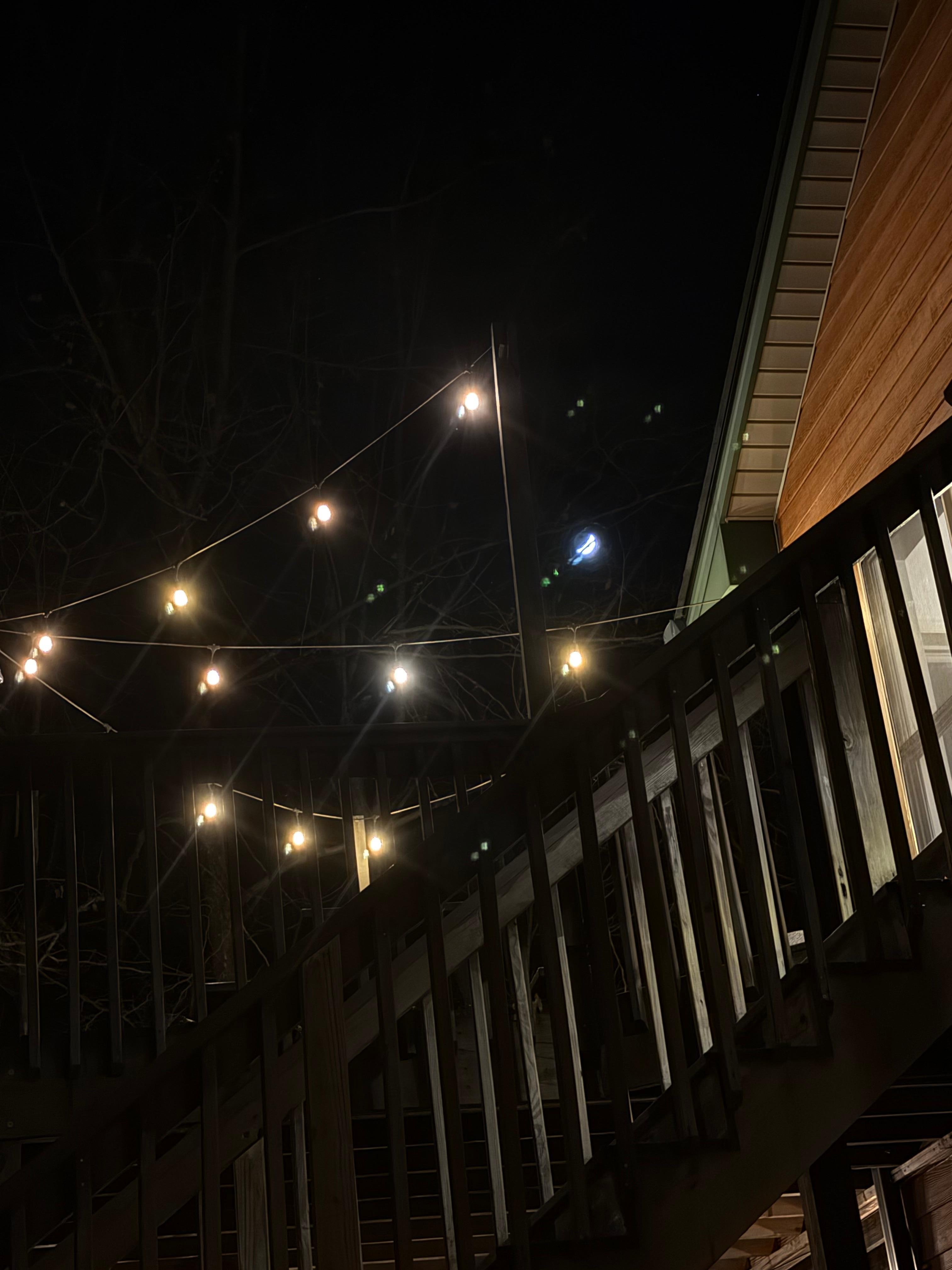 Super cute string lights on deck 