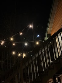 Super cute string lights on deck