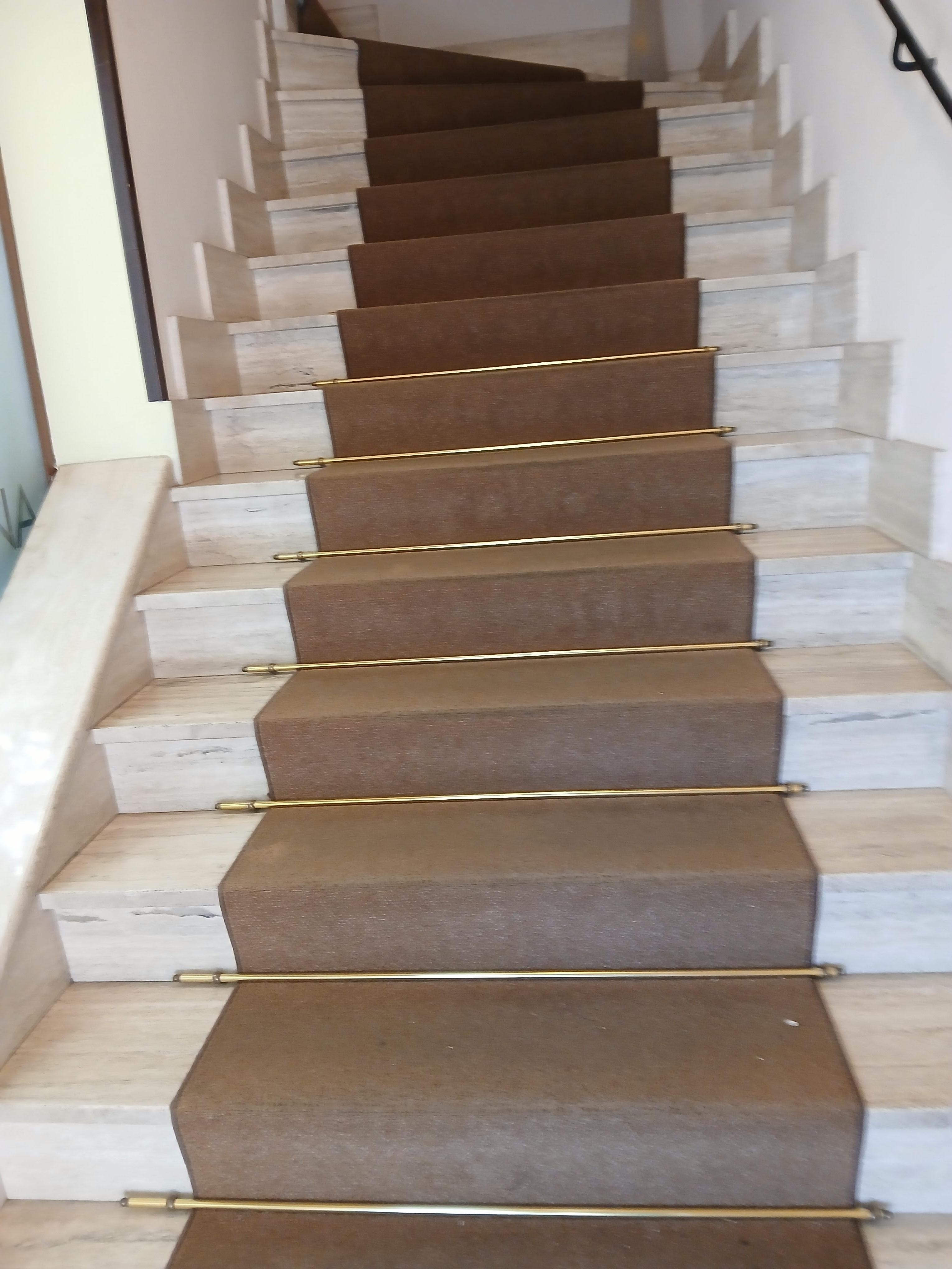 Many, steep stairs to the room