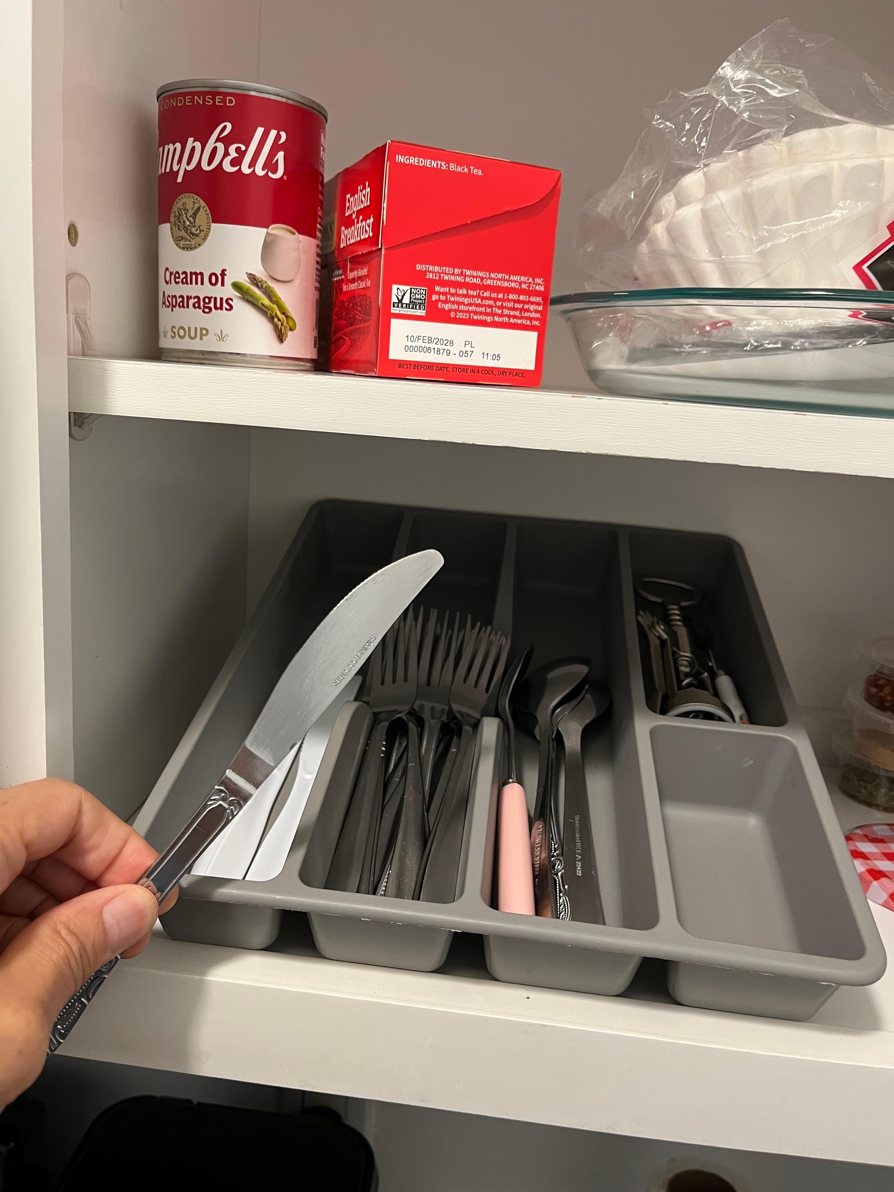 A solitary dinner knife