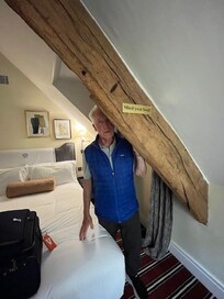 Dangerous beam. This room should never have been rented.