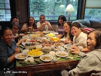 Enjoying our last day budol dinner .