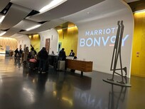 エントランスはかなり広々