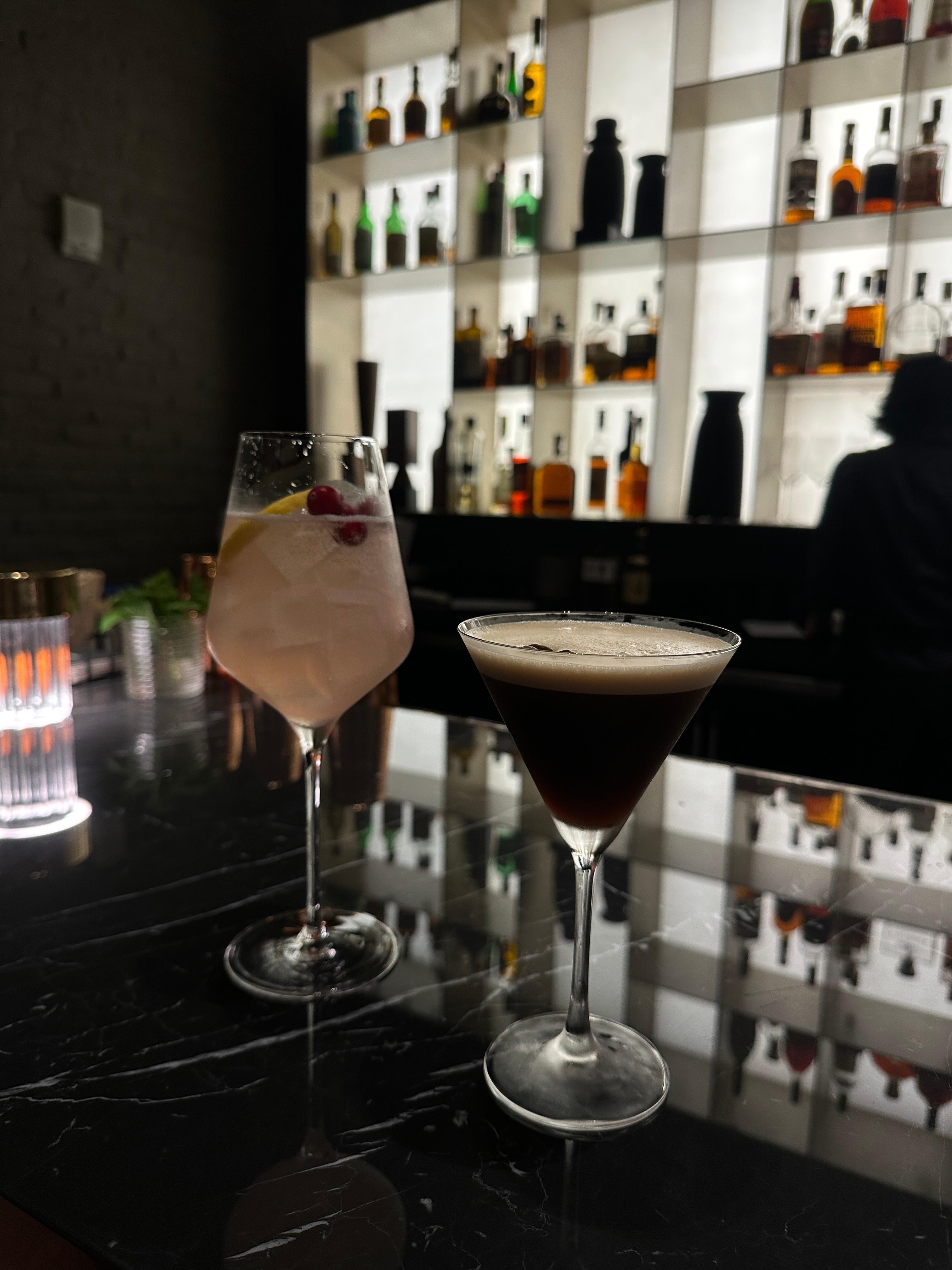 Complimentary drinks from the hotel bar were a plus and we loved it!