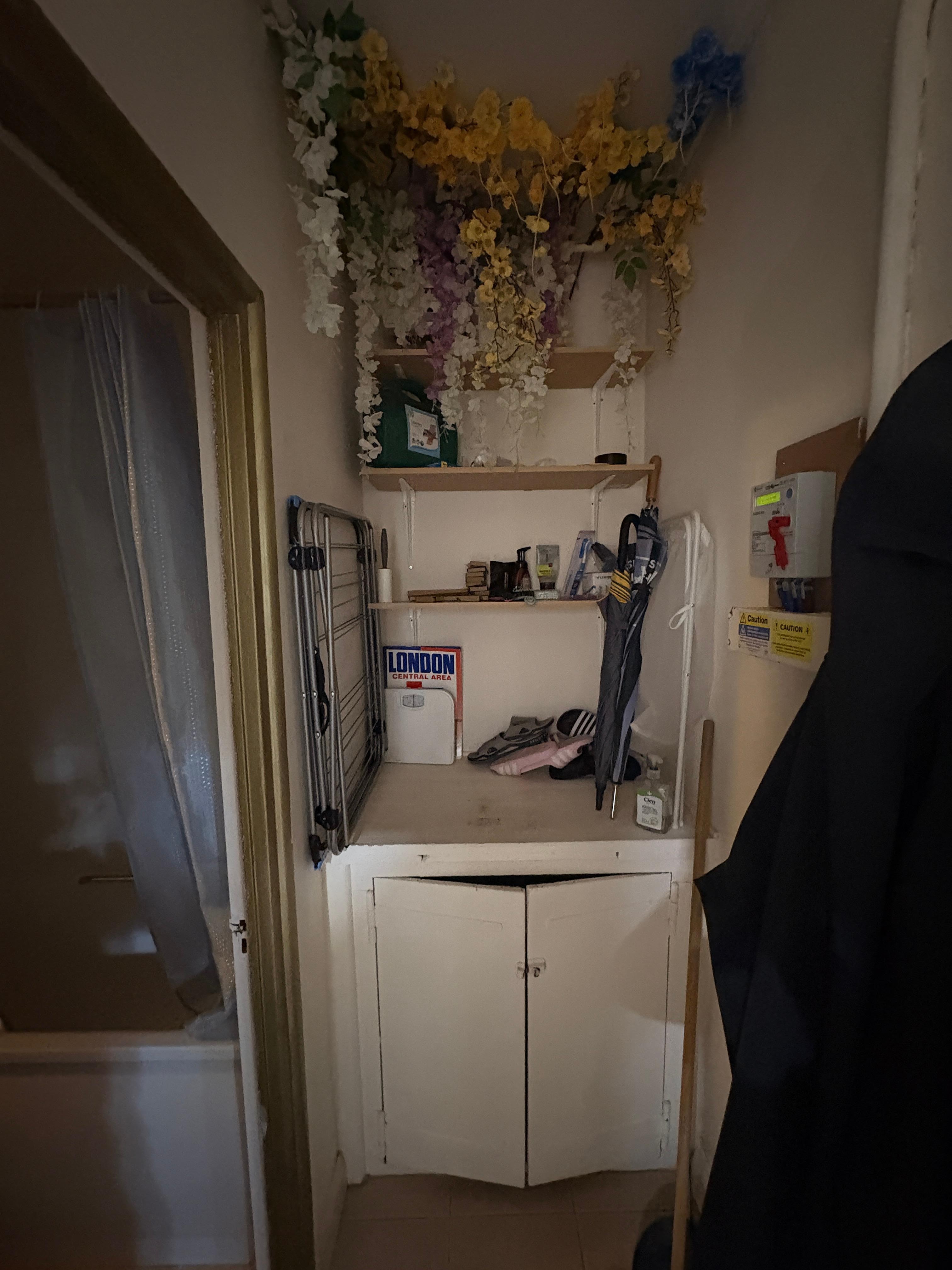 Dirty dusty fake flowers everywhere 