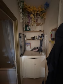 Dirty dusty fake flowers everywhere