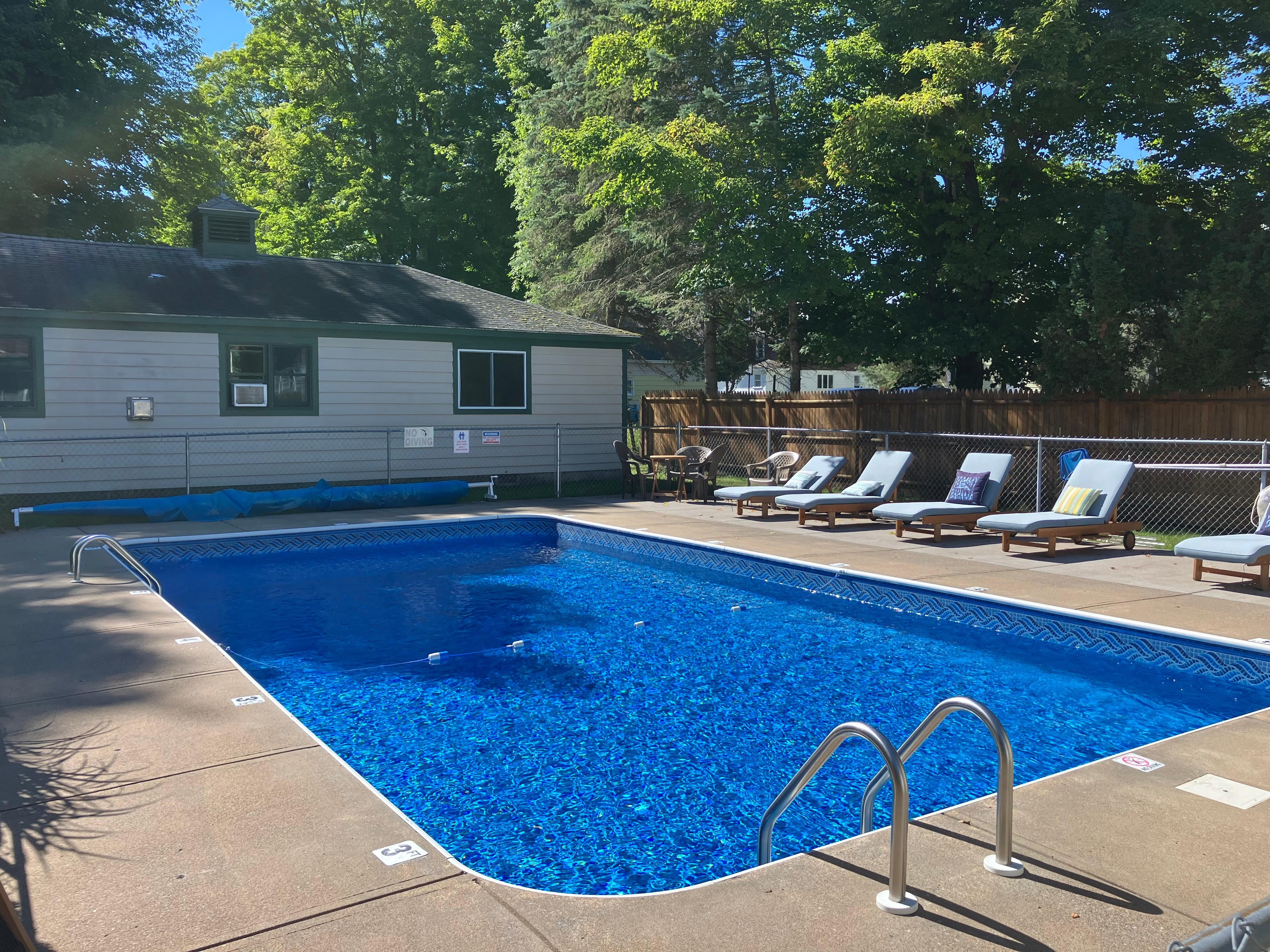 such a nice pool! very refreshing