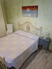 Kleines Schlafzimmer