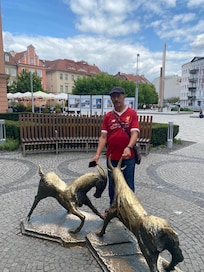 The square in the front of the hotel. Beautiful.