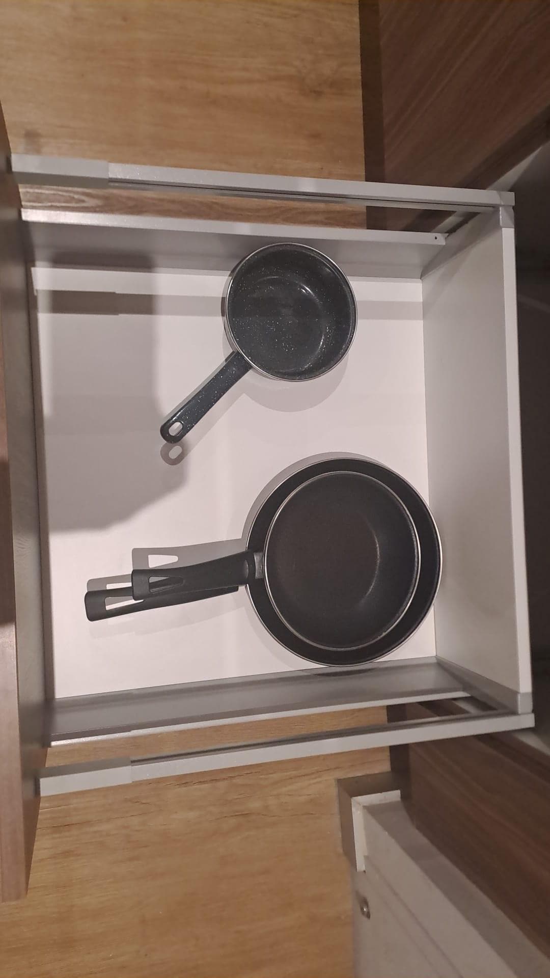 only pods & pans available...