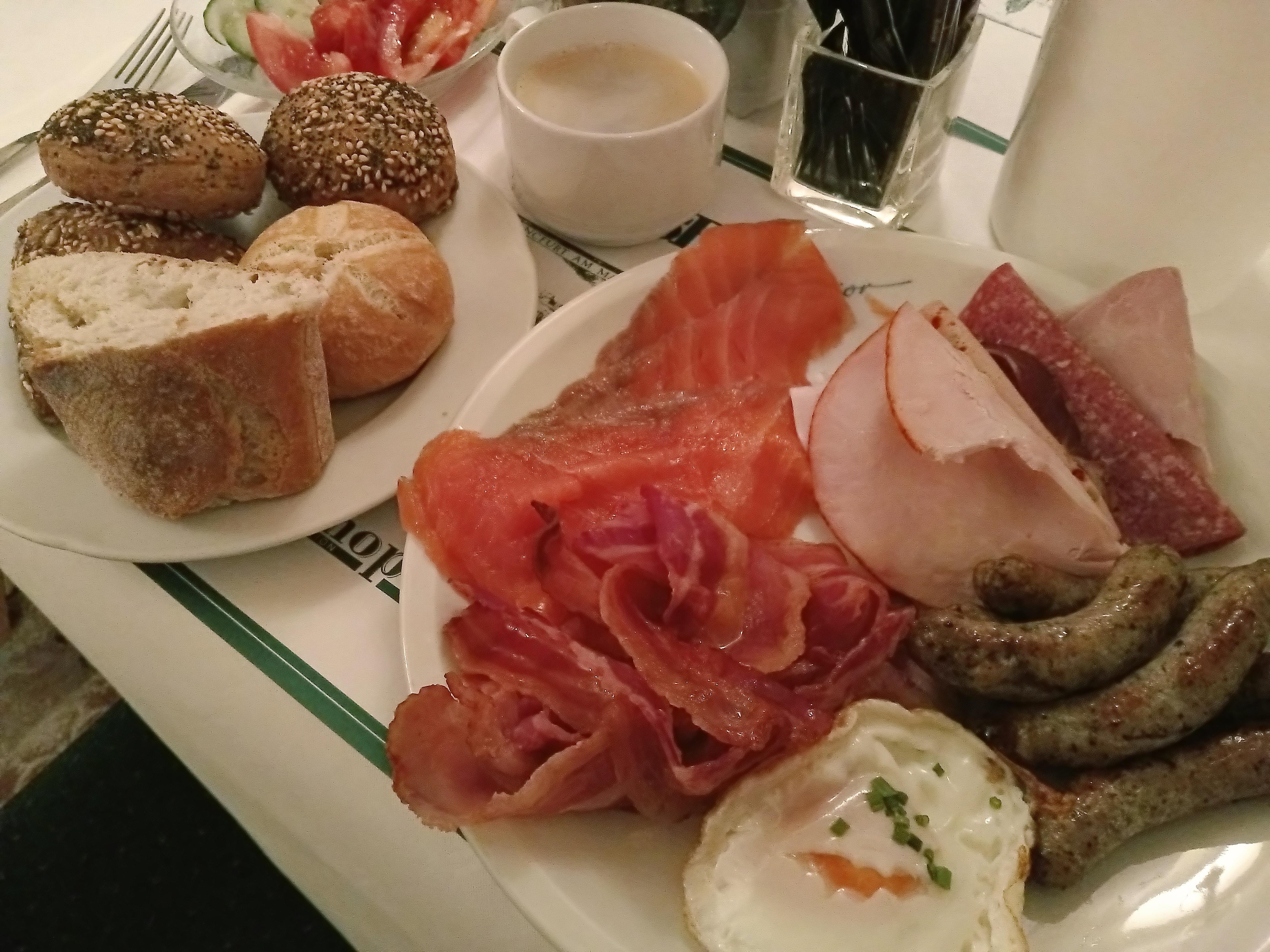 フルブレックファーストの朝食