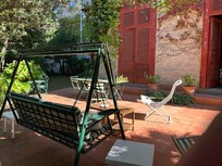 The ground floor patio. Also a large patio on the top floor.