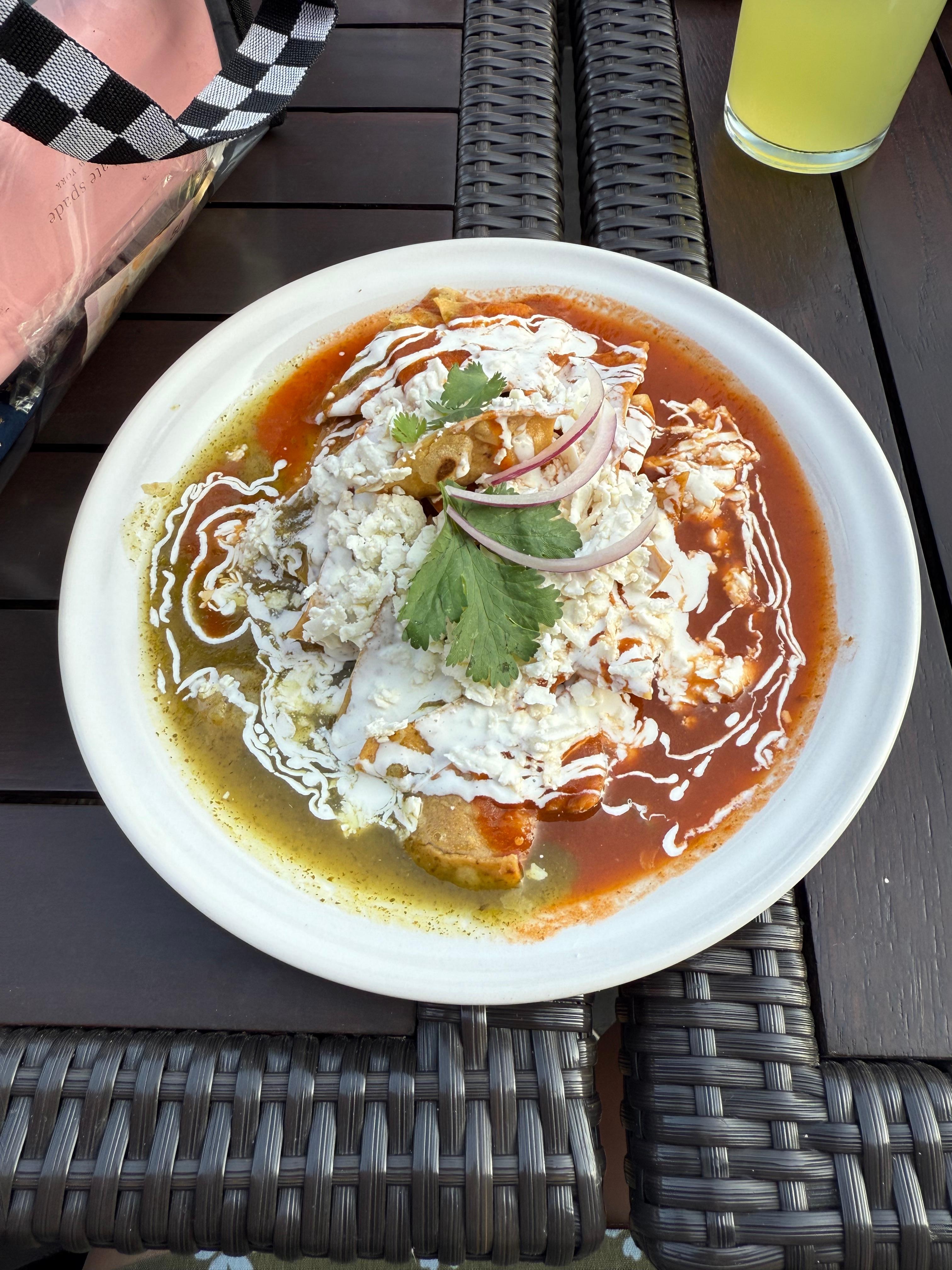 If breakfast looks like this, it’s going to be a good day.
Si el desayuno se ve así, va a ser un buen día.