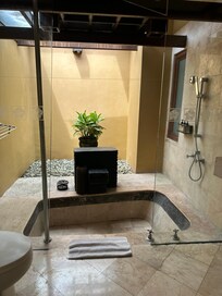Villa - outdoor section of bathroom.
