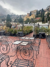 Rooftop dining