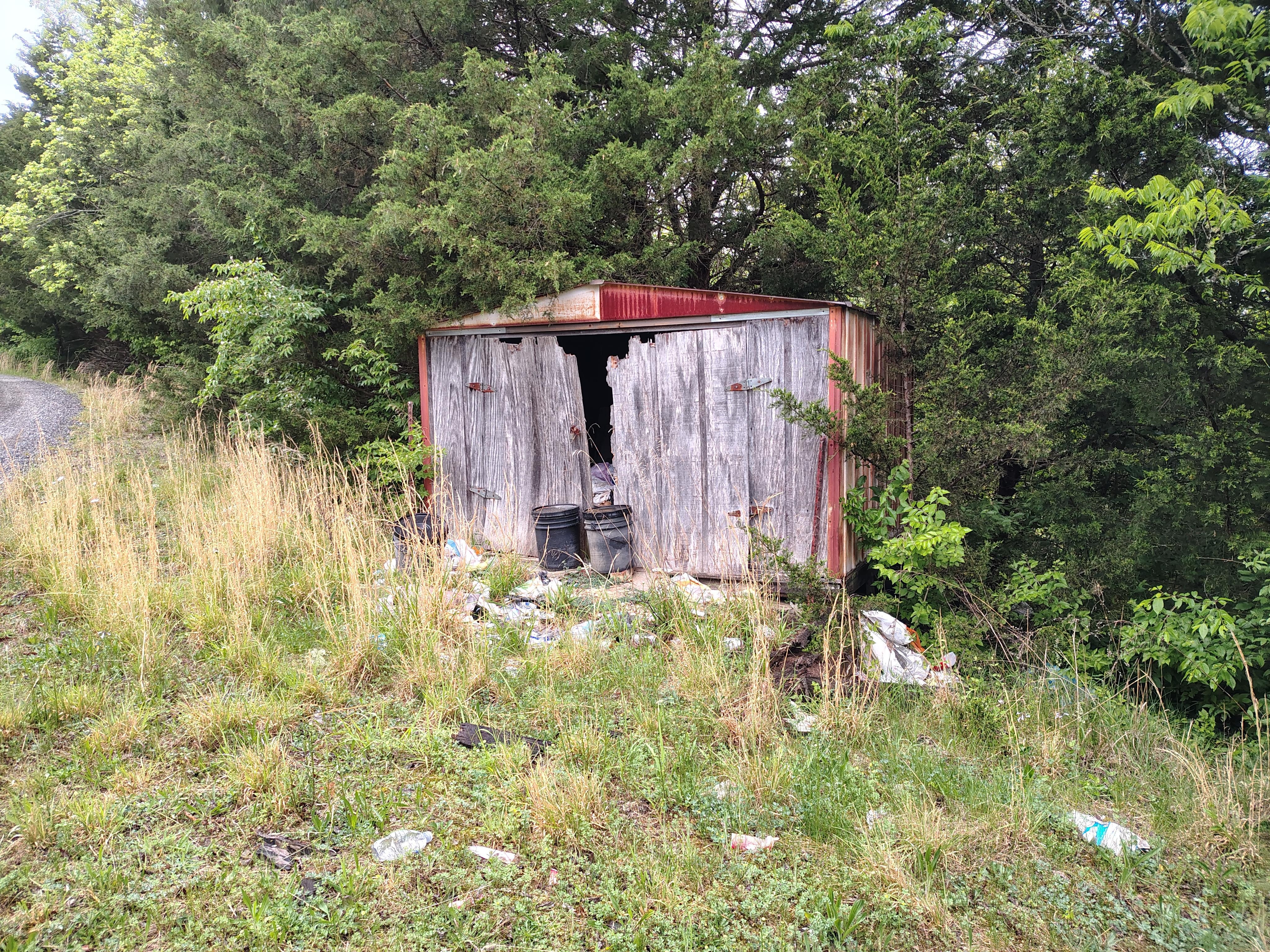 Shed to take trash