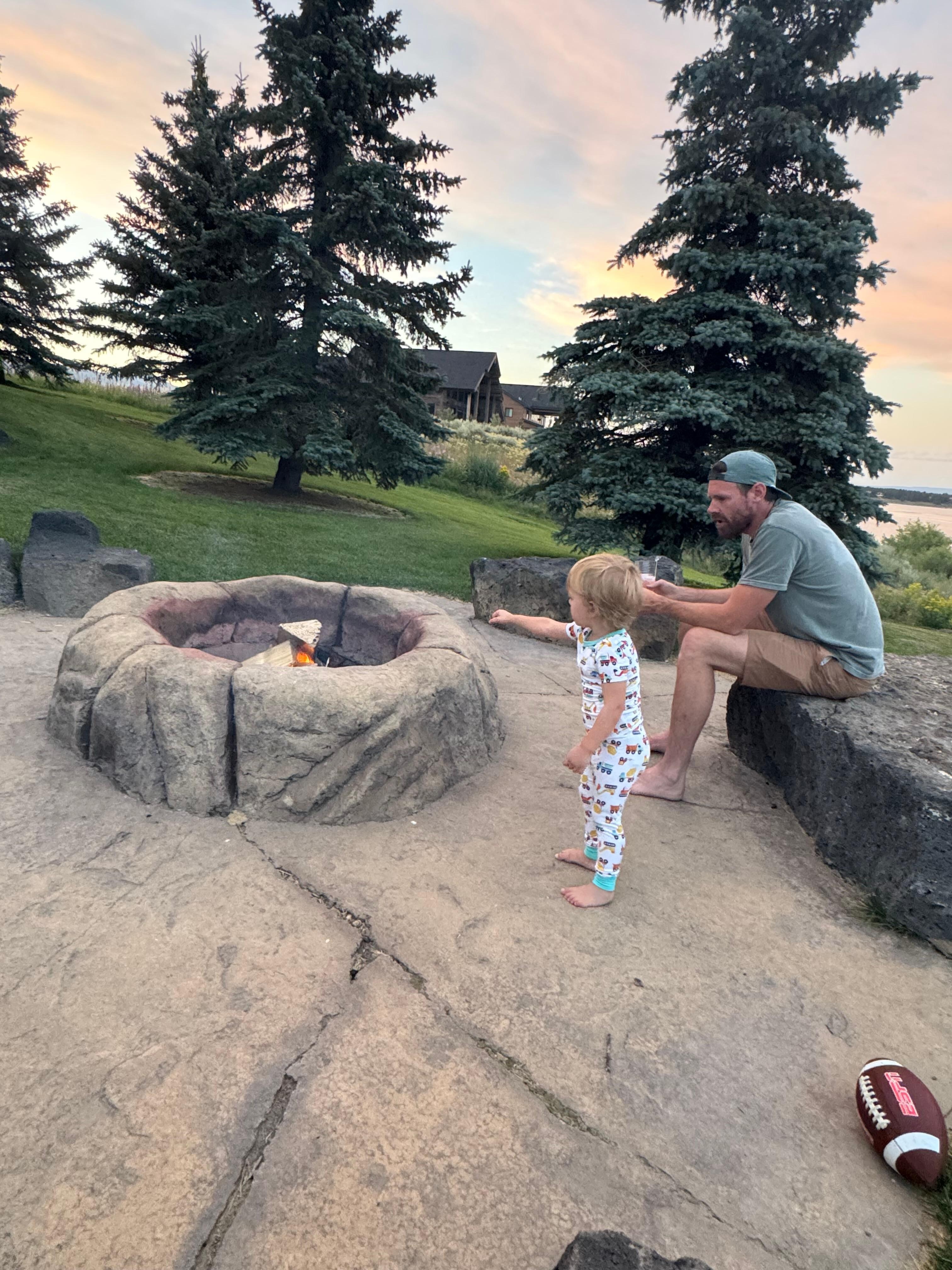 Fireplace was amazing and we lived the s’mores
