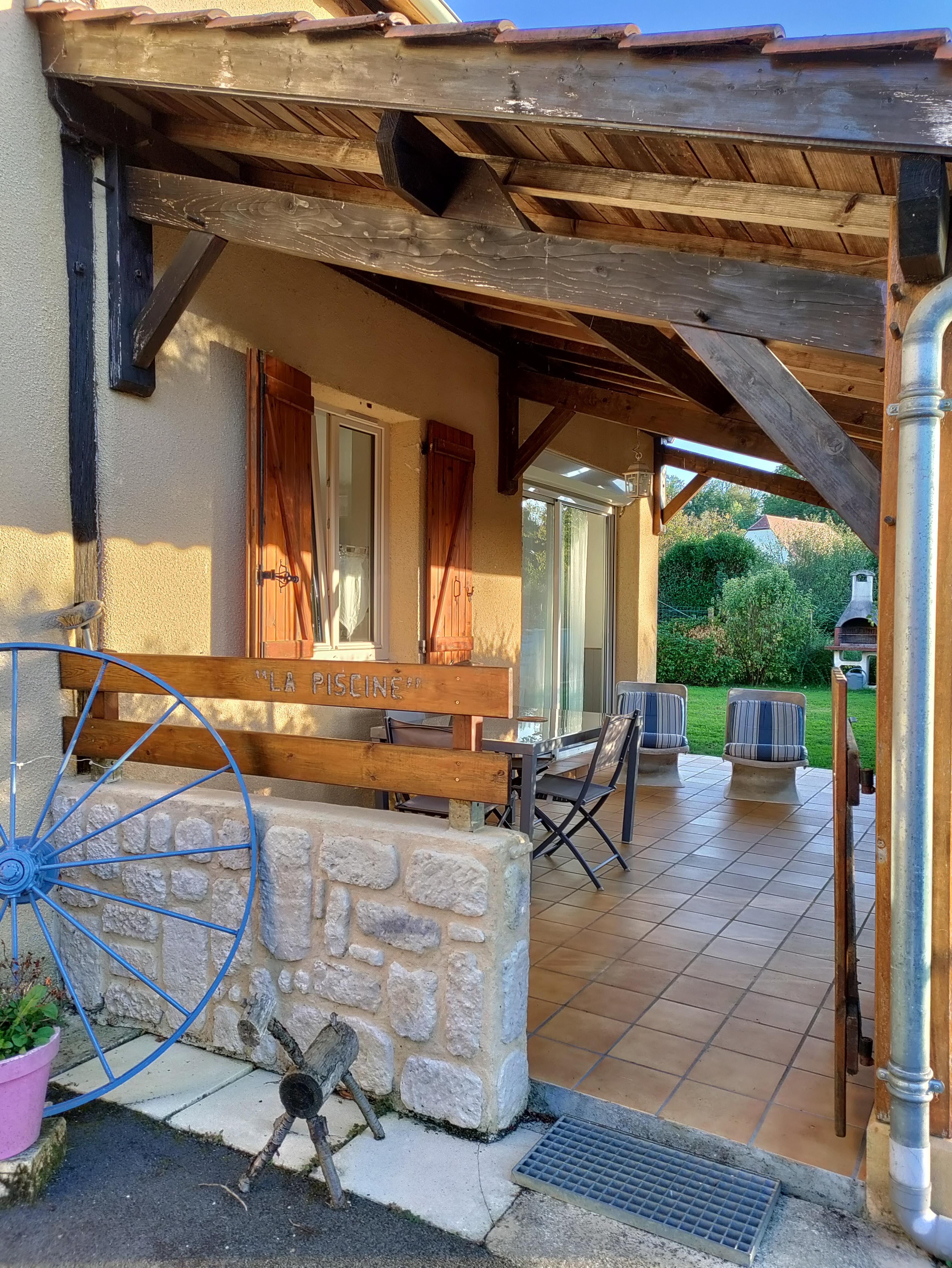 Eingang zum Appartement 'La Piscine'