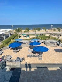 Beachview from the balcony in our room.
