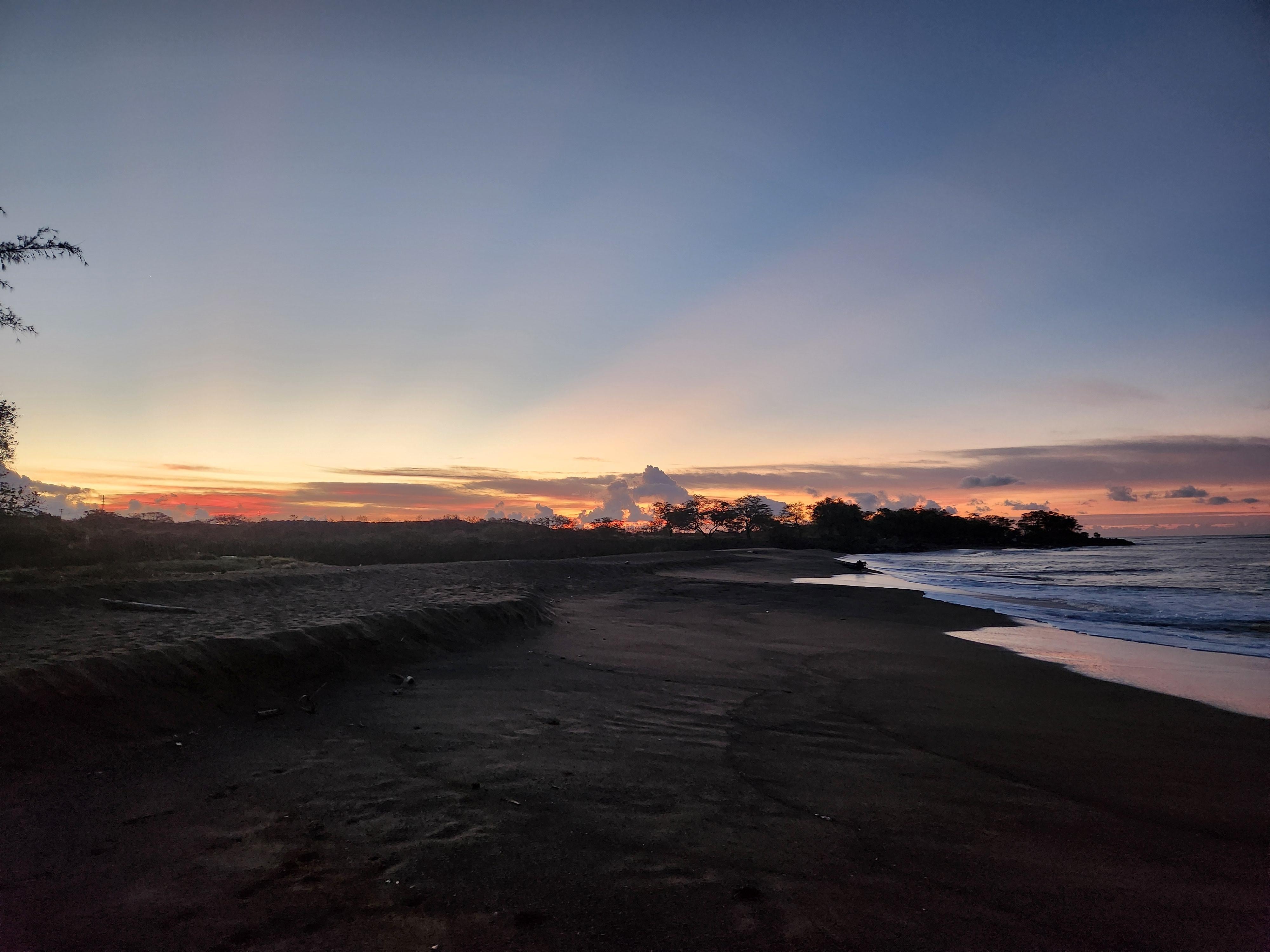 Morning sunrise from the backyard (beach) of Kai Nalu.