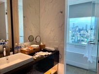 アメニティも充実。見晴らし最高!