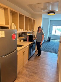 Full kitchen