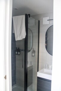 Shower stall