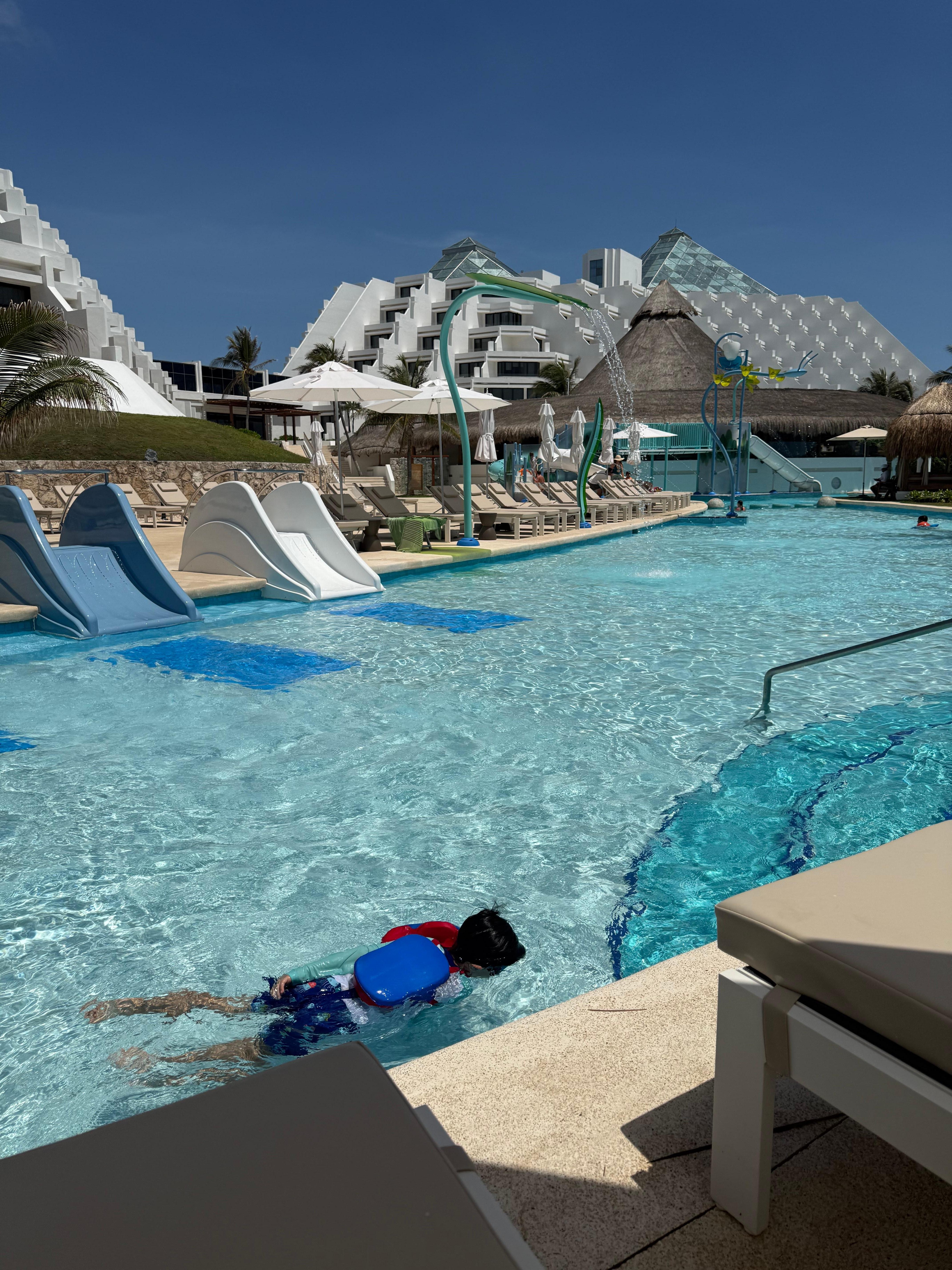 Kids pool area 