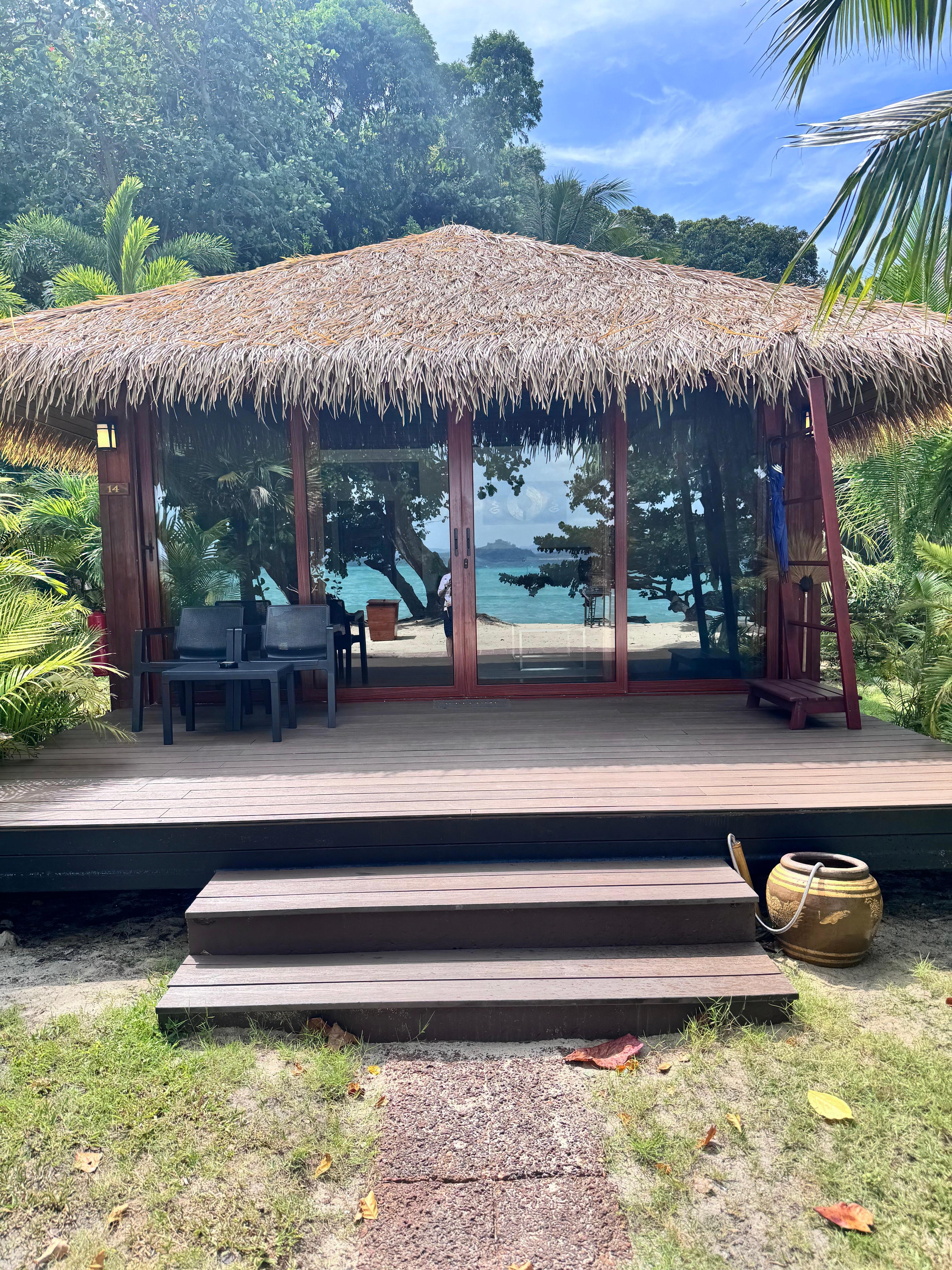 Luxury Beachfront villa 