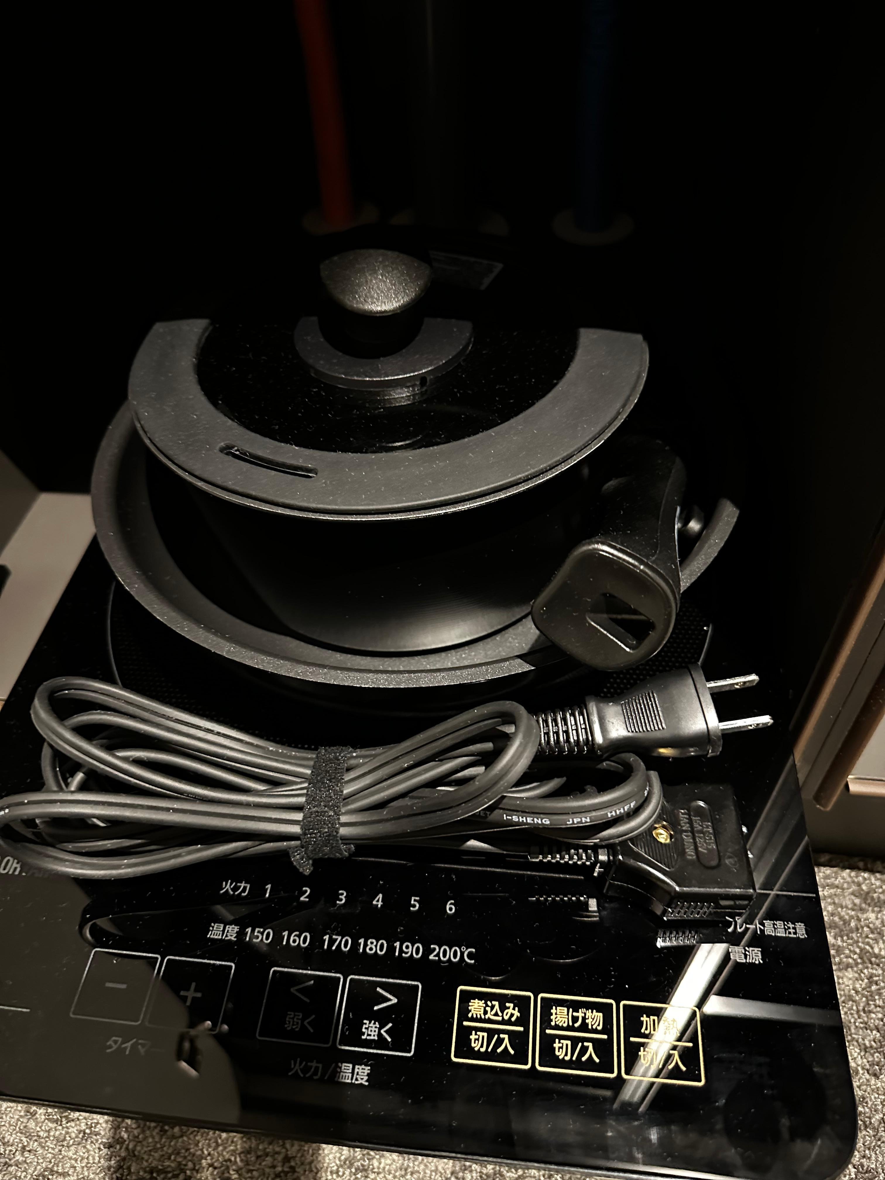 有電磁爐鍋具還有洗脫烘洗衣機，貼心到讓我驚訝！