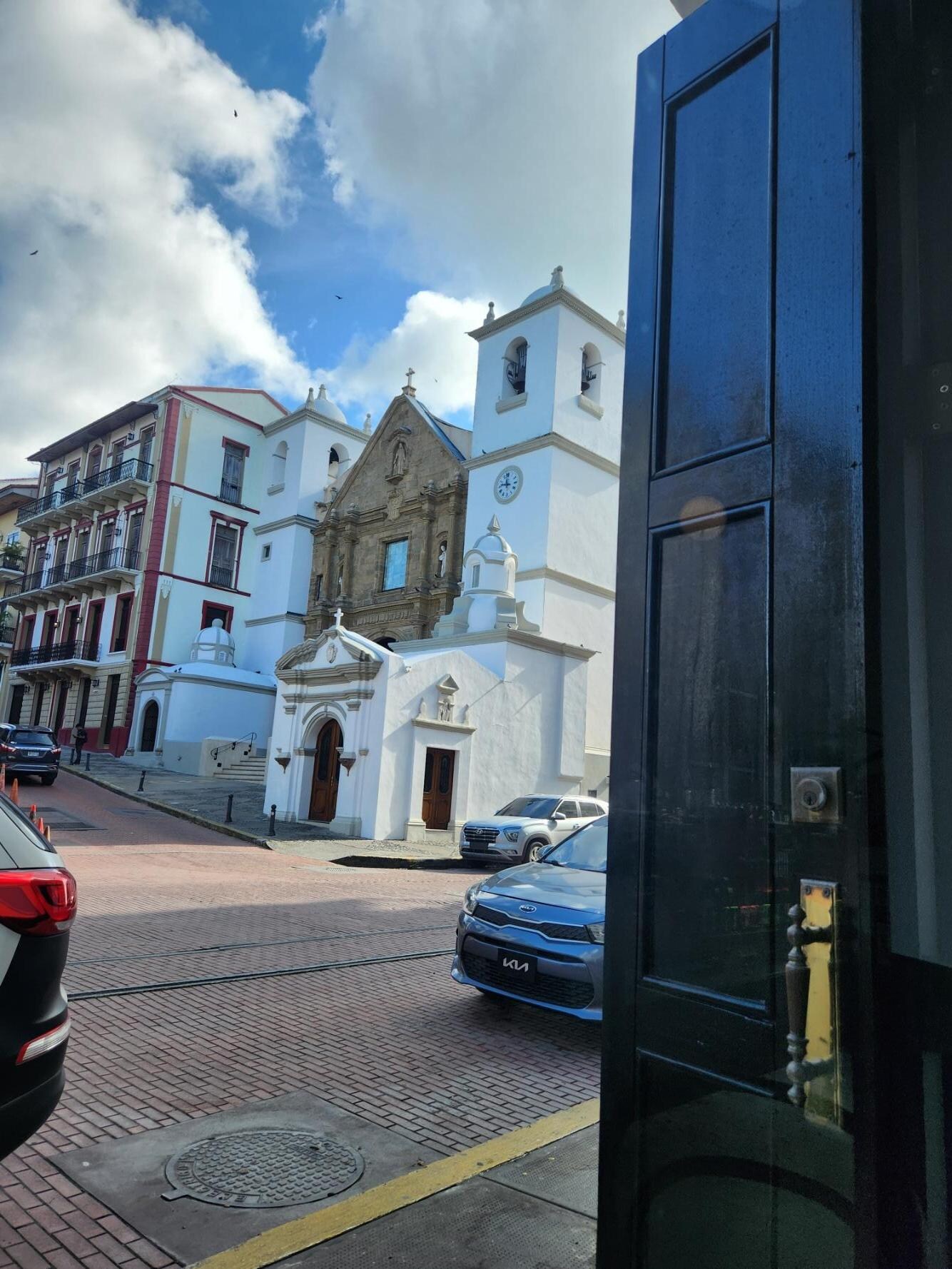 La Merced street view