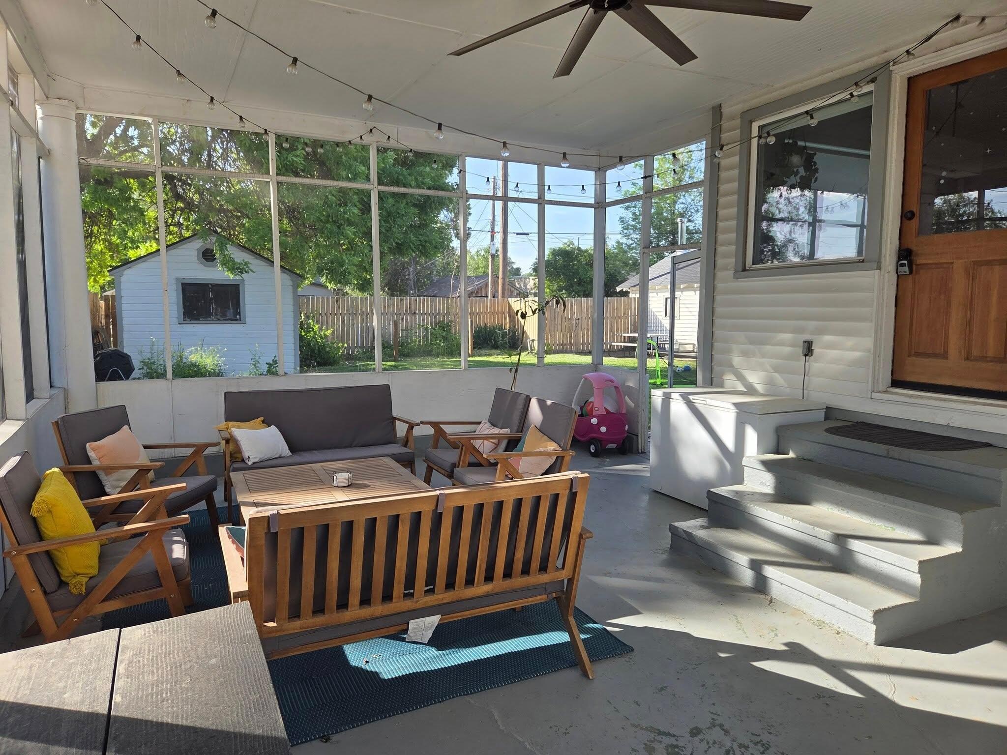 The incredible porch!