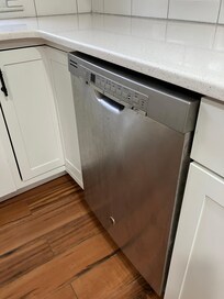 Why I pay a $200 cleaning fee is beyond me as this is kinda dirty