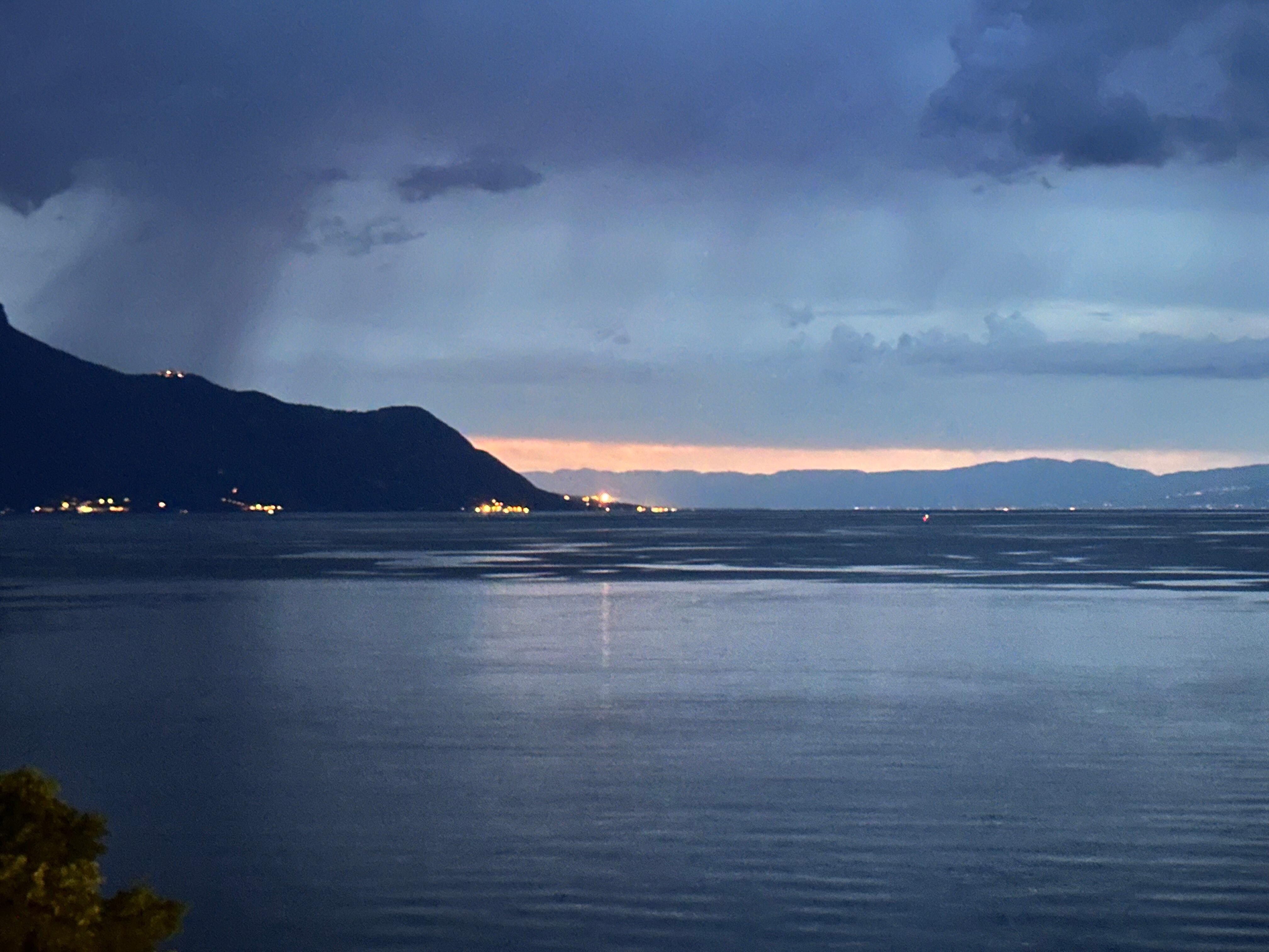 Lake view at night 
