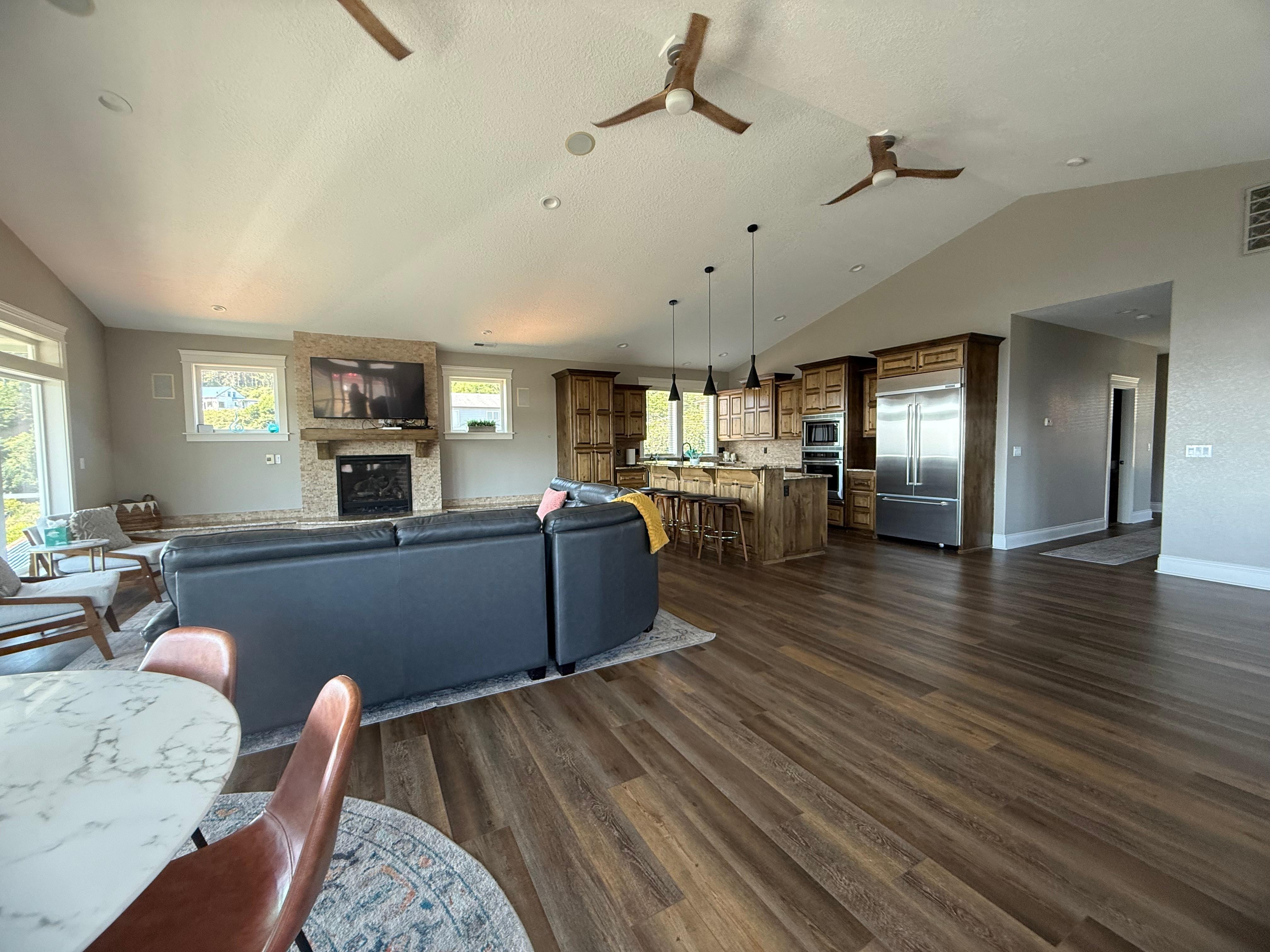 Living room dining area