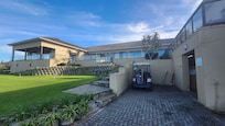 Golf club nextdoor