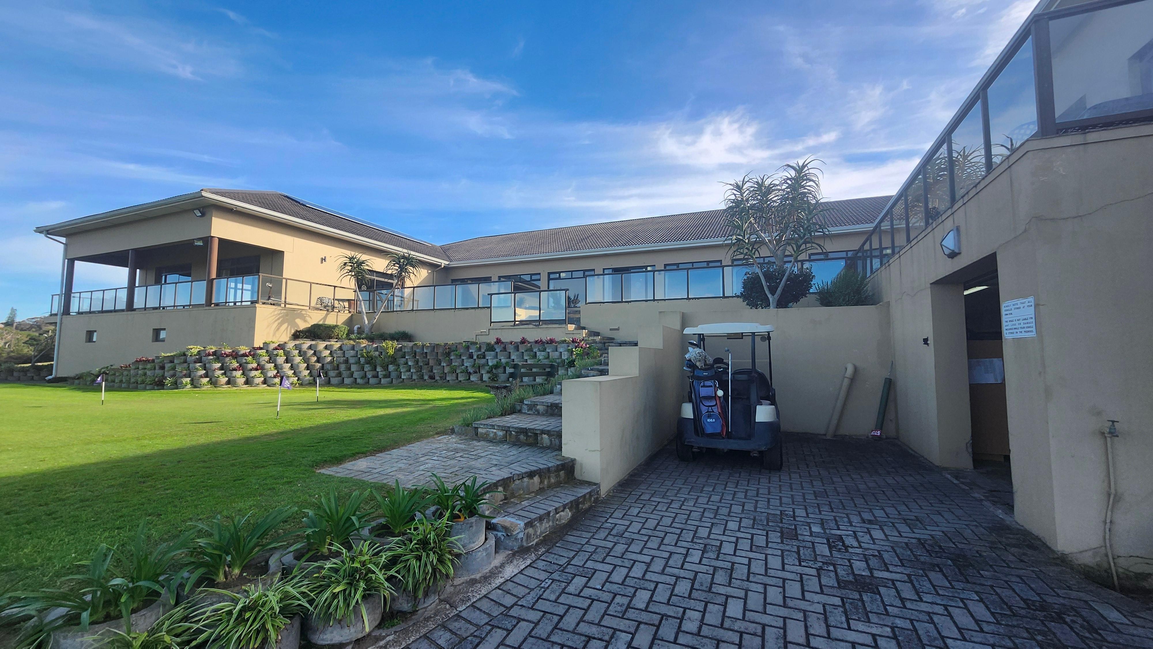 Golf club nextdoor