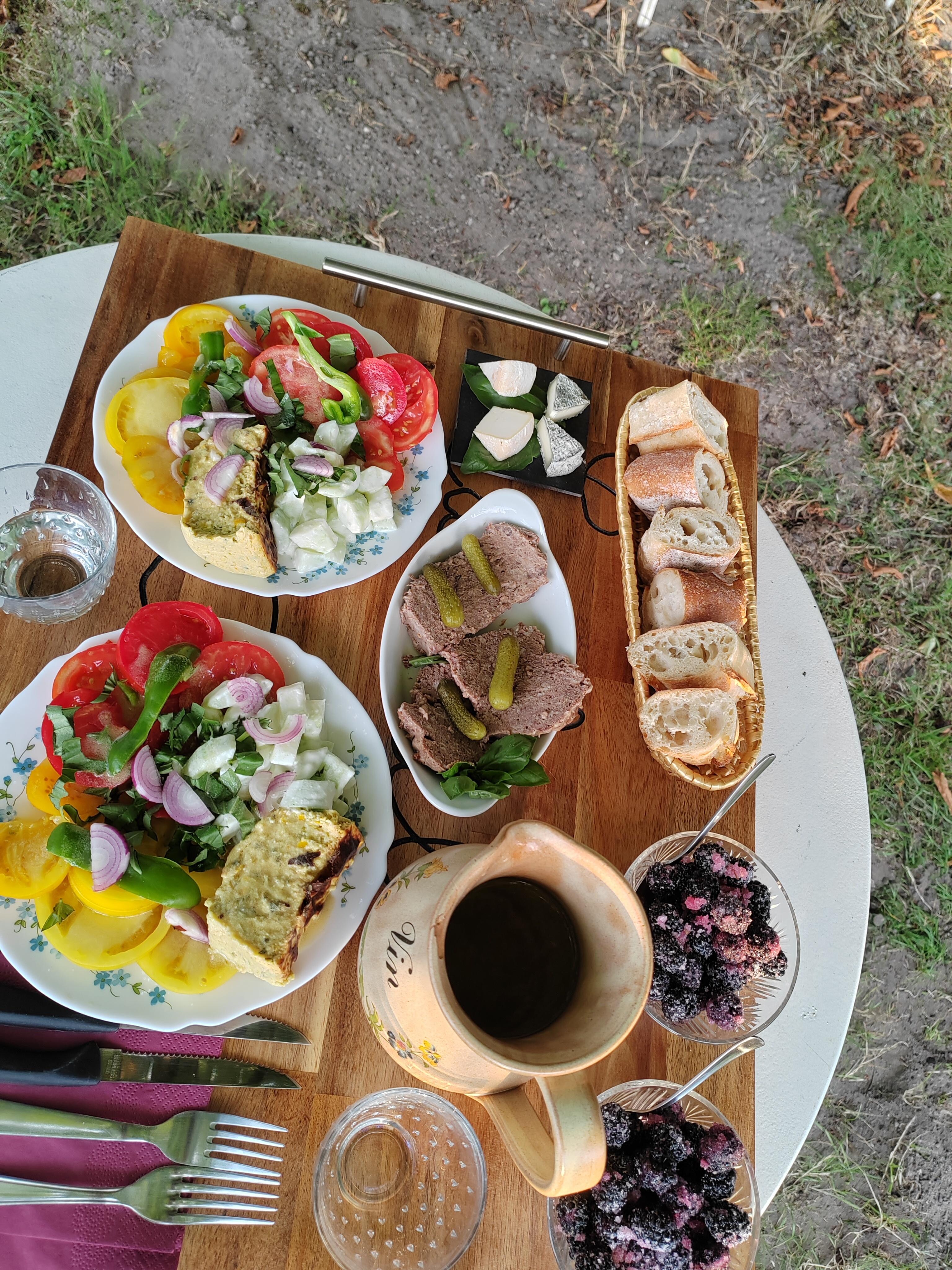 Un plateau repas qu'avec des produits locaux 