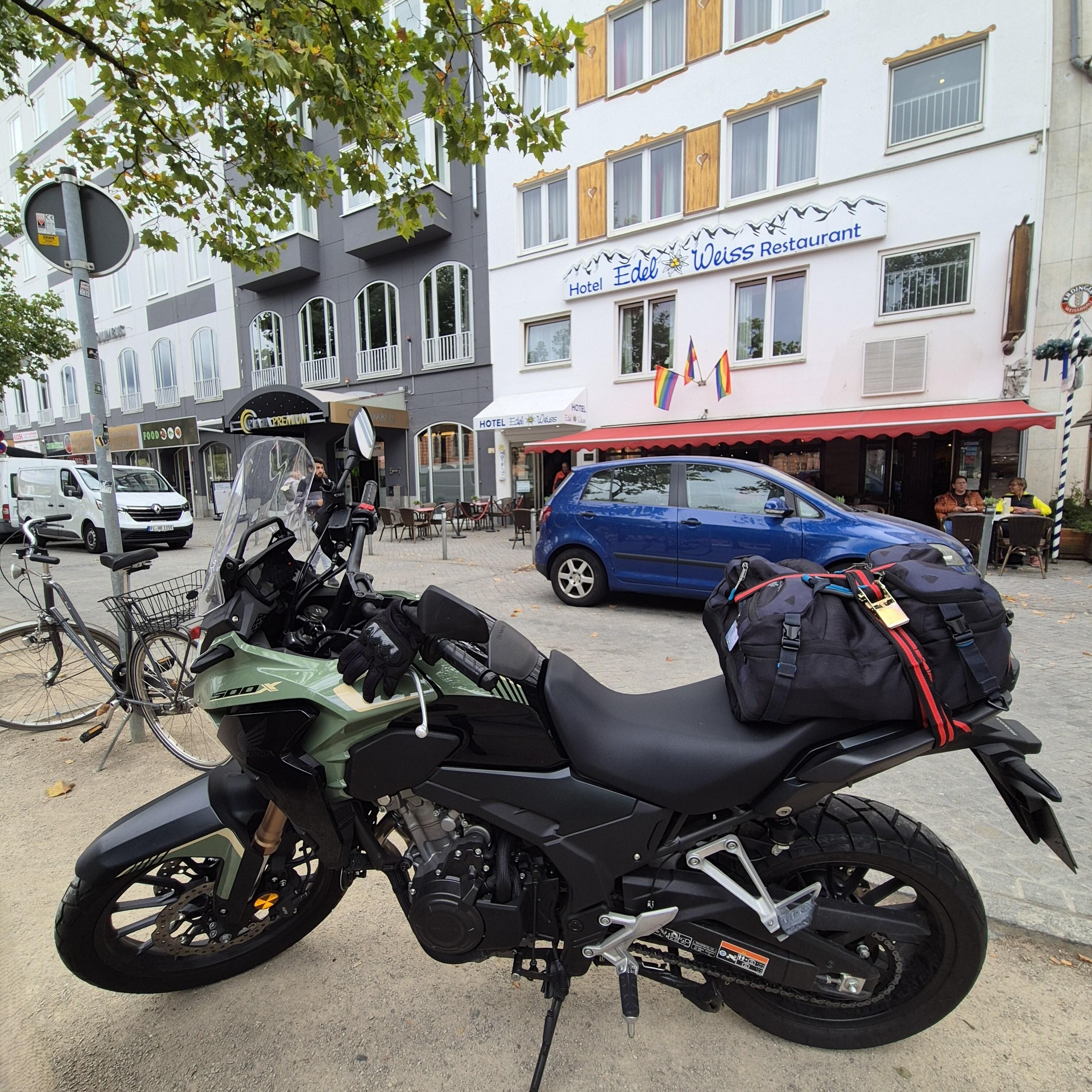 Very central placed hotel Edel Weiss