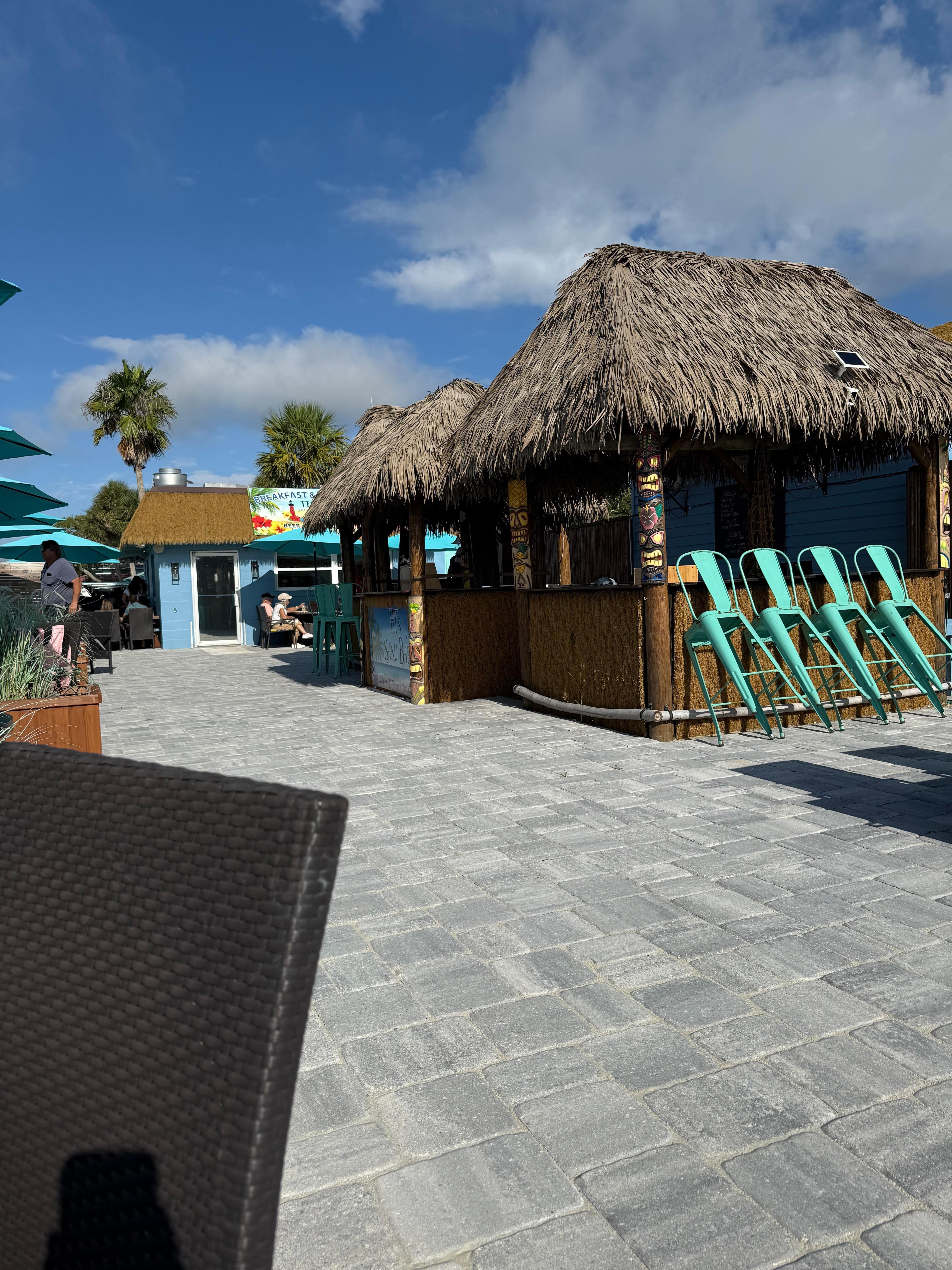 Hidden Treasure Sandbar and Bistro