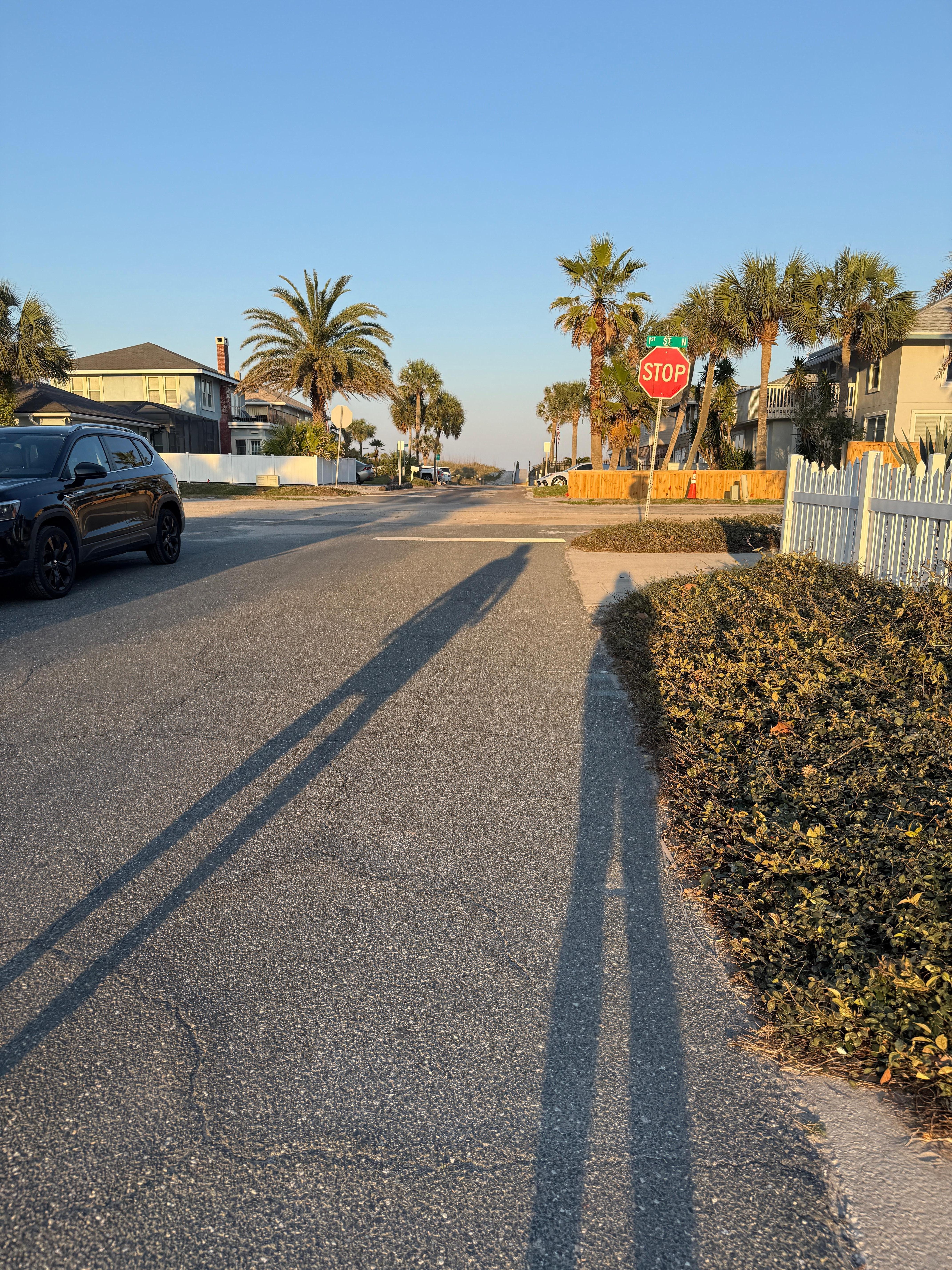 Quick walk to the beach 